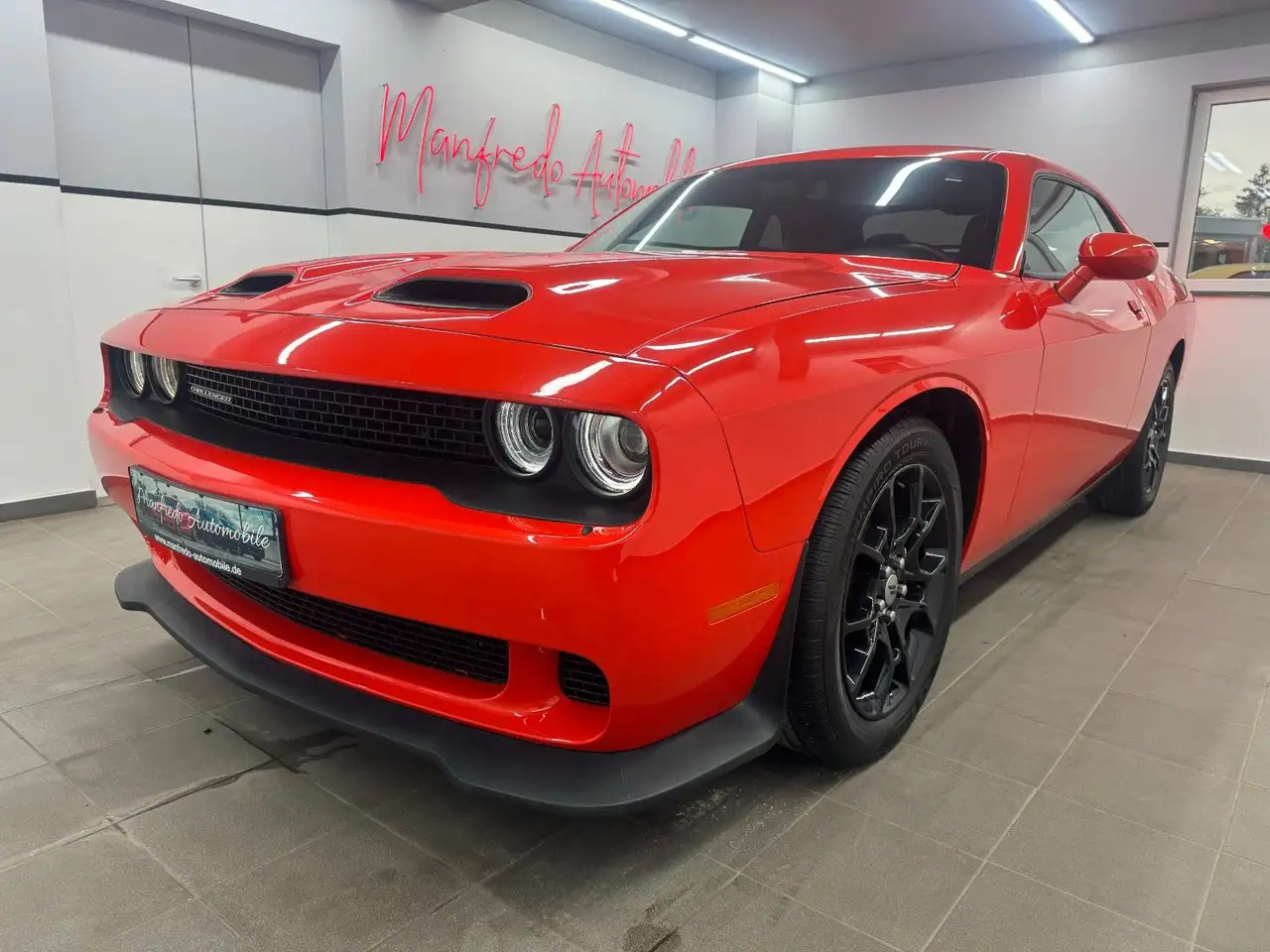 Dodge Challenger