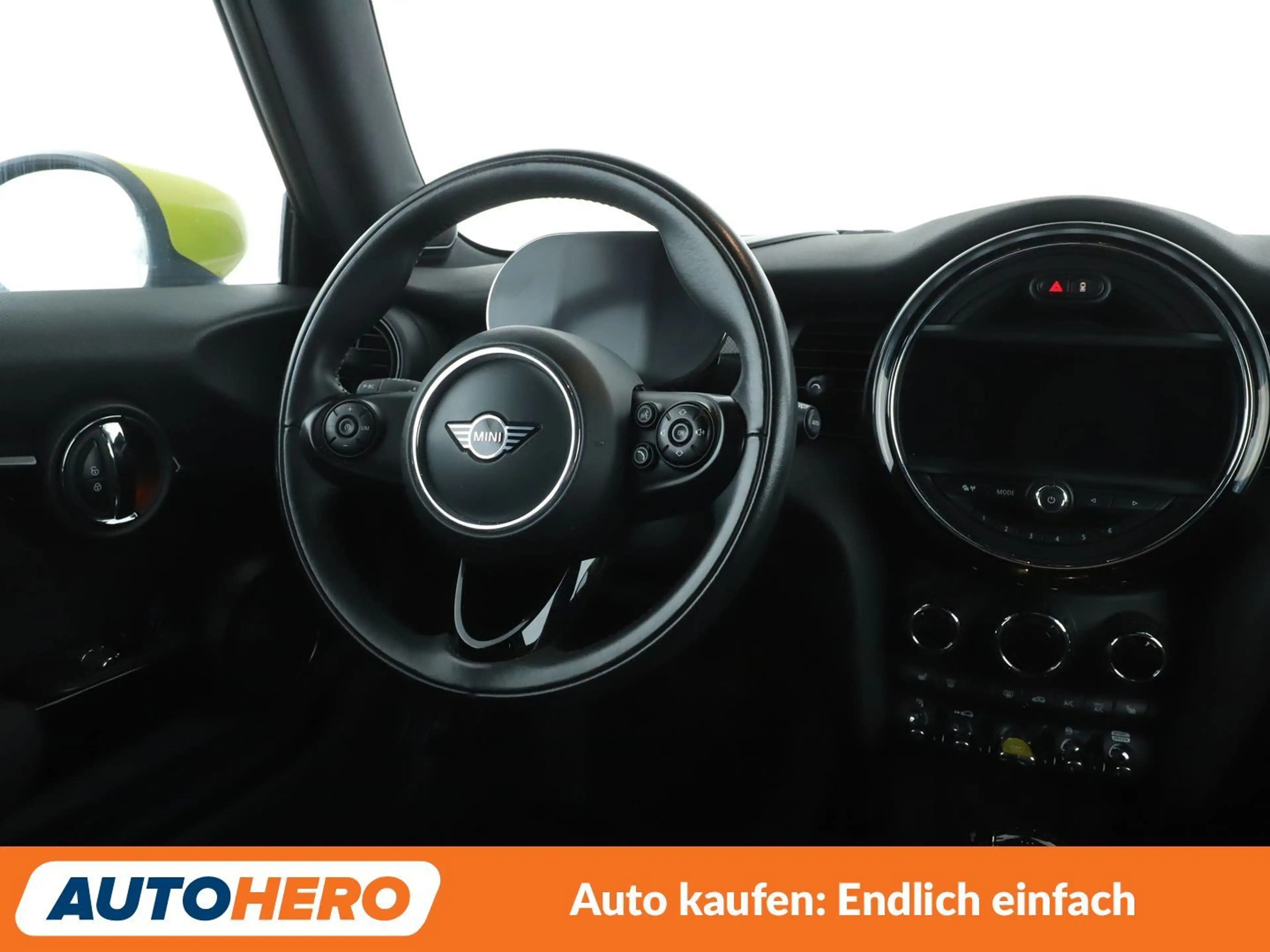 MINI Cooper SE Cooper SE Trim L Aut.*NAVI*HUD*LED*TEMPO*CAM*PDC* — photo 13