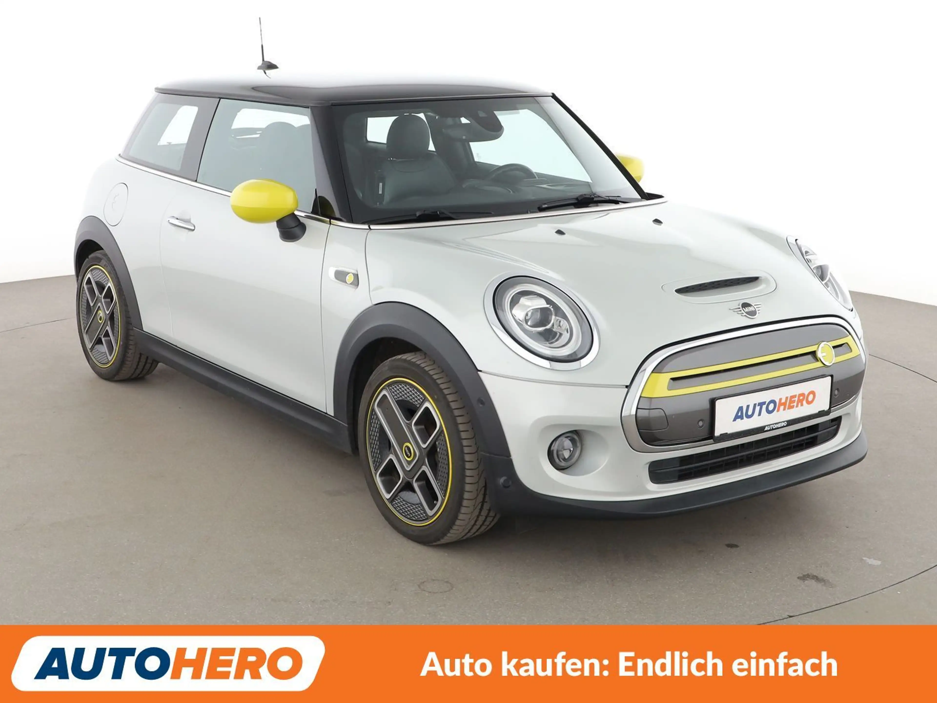 MINI Cooper SE Cooper SE Trim L Aut.*NAVI*HUD*LED*TEMPO*CAM*PDC* — photo 8