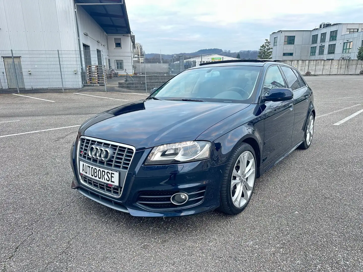 Audi S3 Sportback 2.0 TFSI quattro - 1