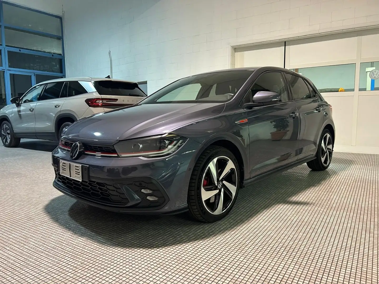 Volkswagen Polo GTI Polo 2.0 tsi GTI dsg Grigio - 2