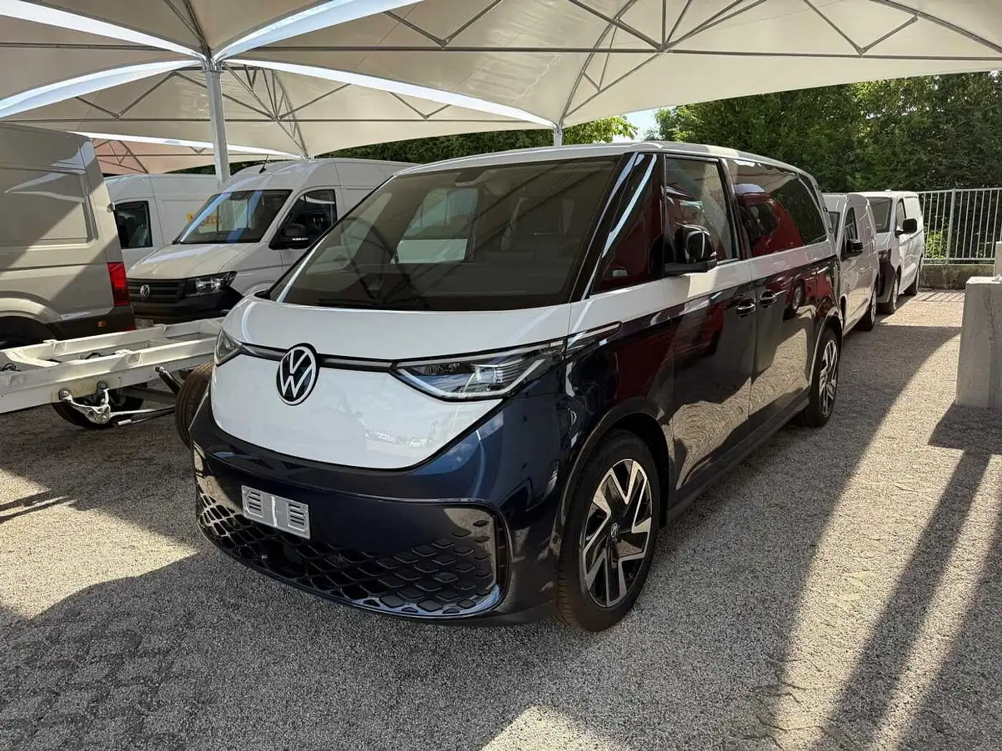 Volkswagen ID. Buzz Pro Passo Lungo Bleu - 2
