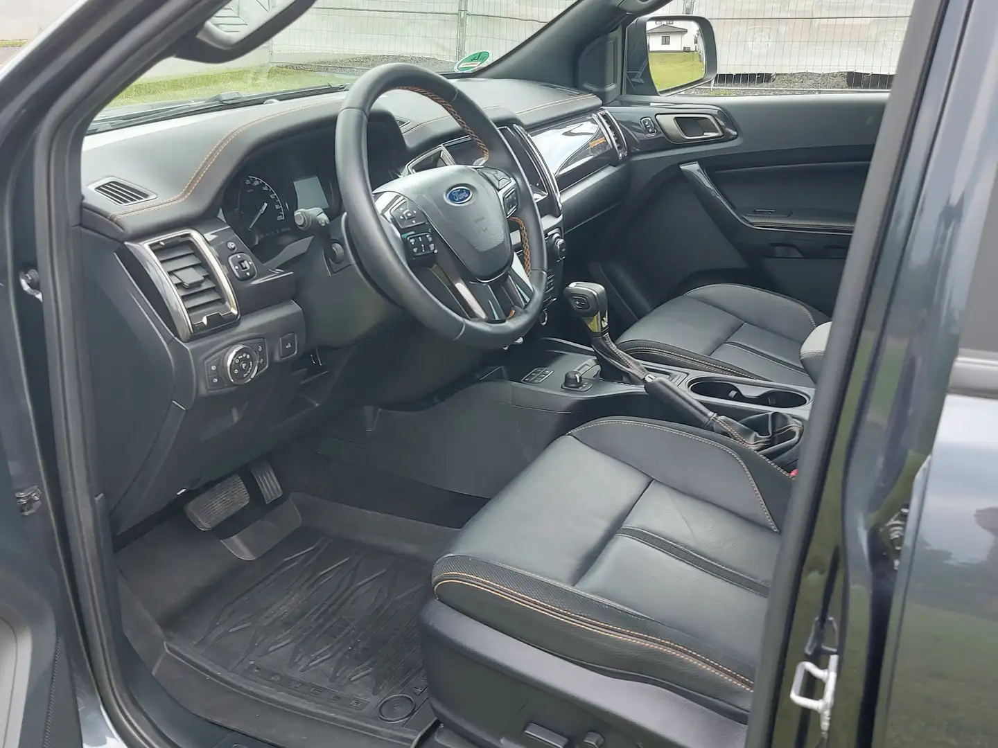 Ford Ranger Ranger 2,0 l EcoBlue Autm. Wildtrak Schwarz - 2