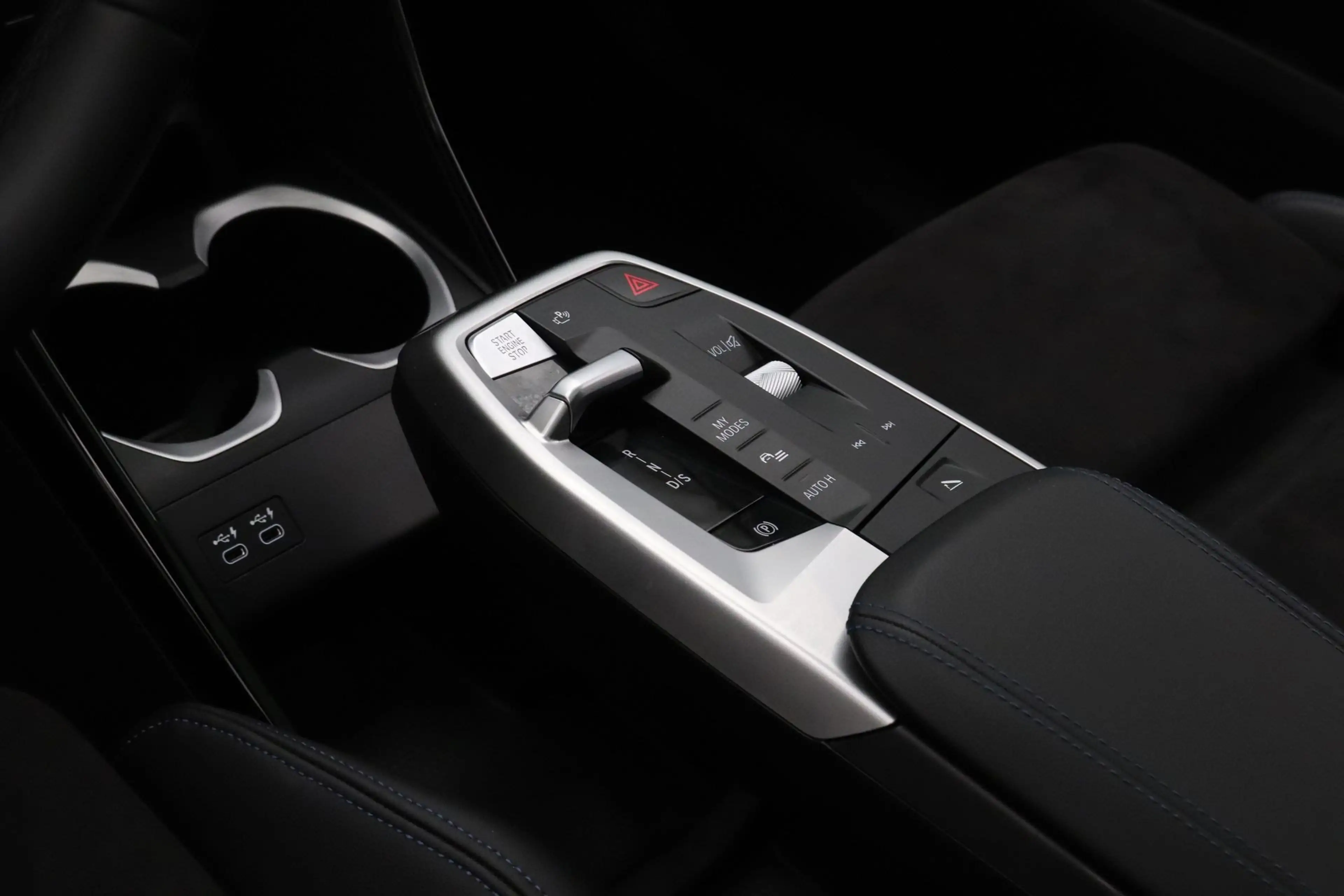 BMW X2 sDrive20i Launch Edition | M-sport Pro. | Adaptiev — photo 6