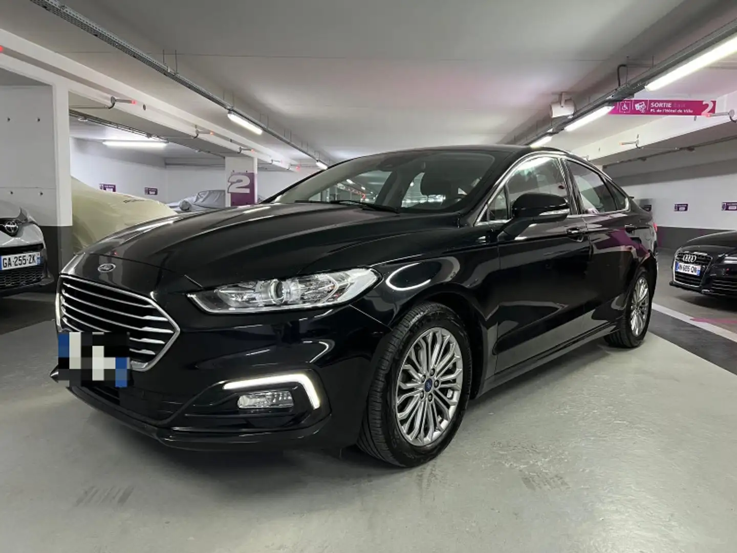 Ford Mondeo 2.0 HYBRID 187CH TITANIUM BUSINESS BVA 4P 7CV***TV Noir - 1