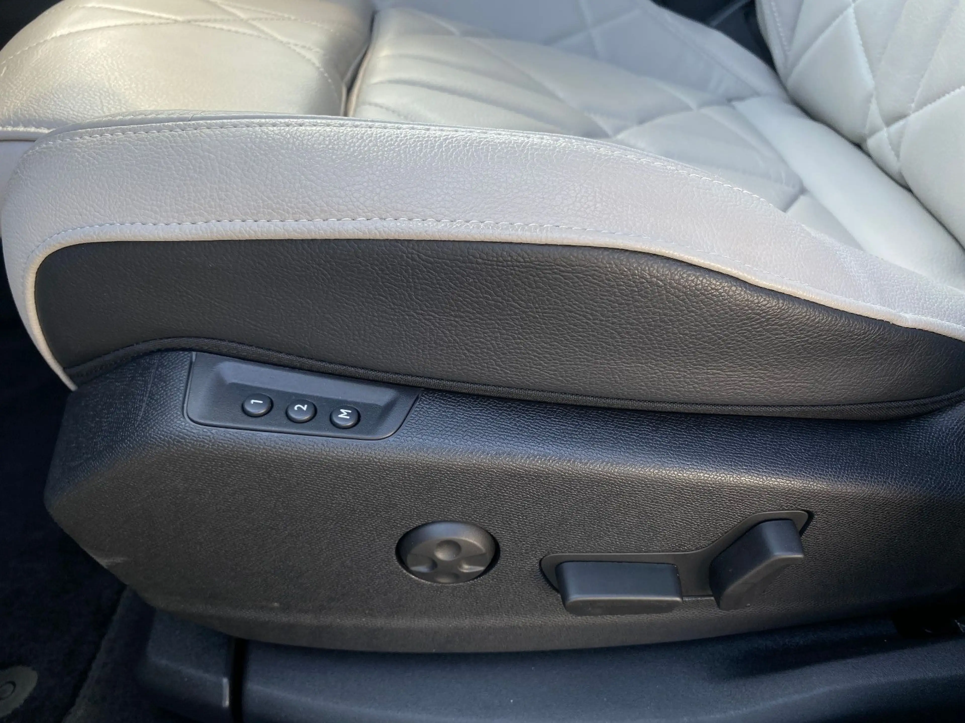 DS Automobiles DS 7 Crossback DS 7 E-Tense 225 Rivoli 4x2 Nav/Kamera/Assist/Sh — photo 7