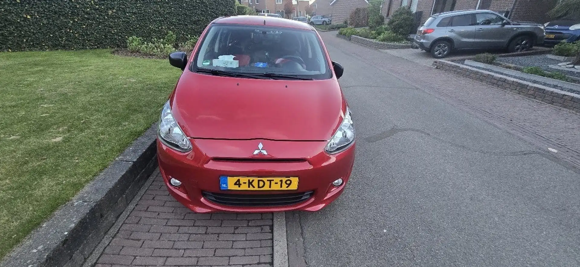 Mitsubishi Space Star 1.0 Inform Rood - 1