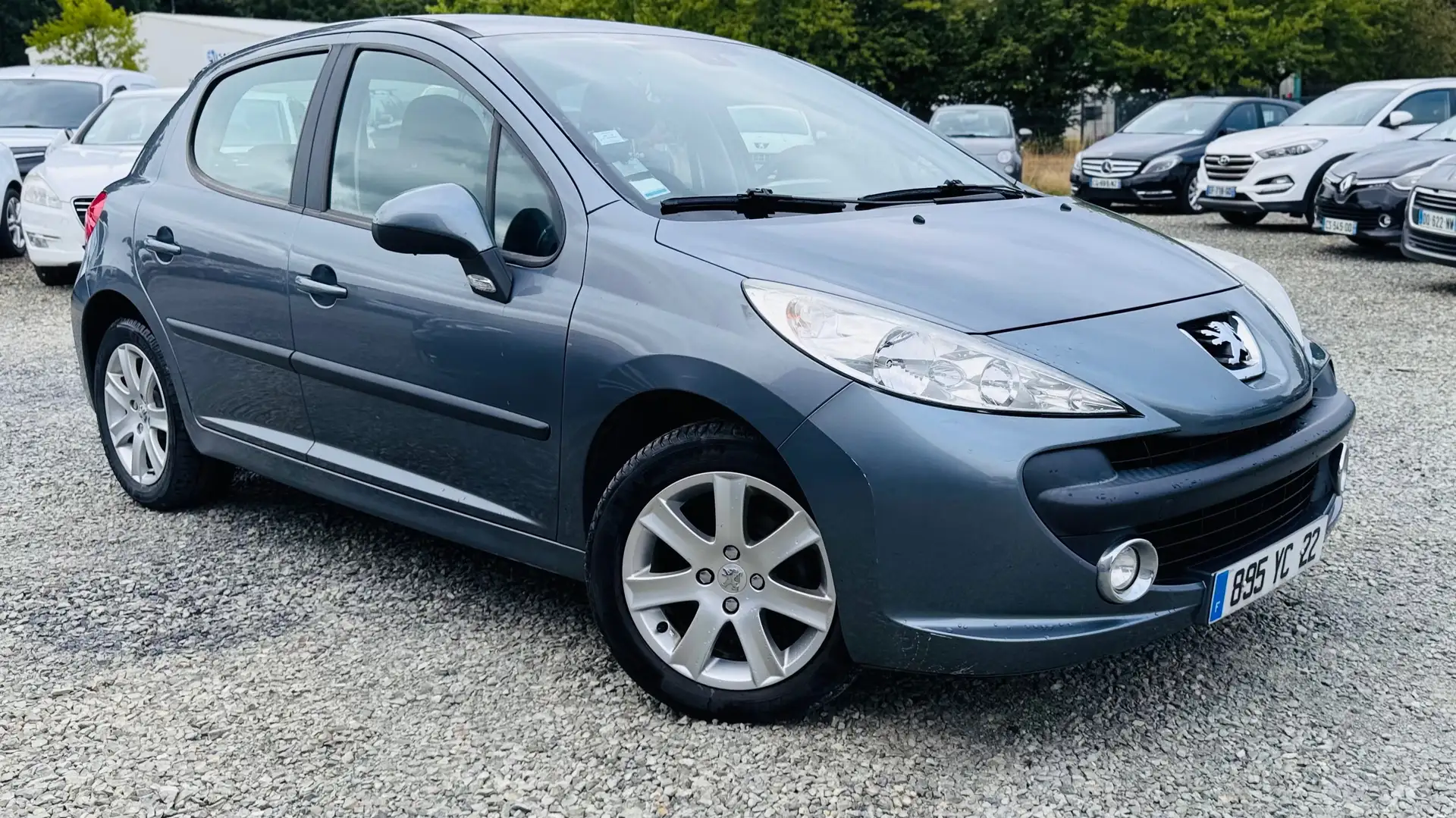 Peugeot 207 207 1.6 HDi 16V 90ch BLUE LION Style - 1