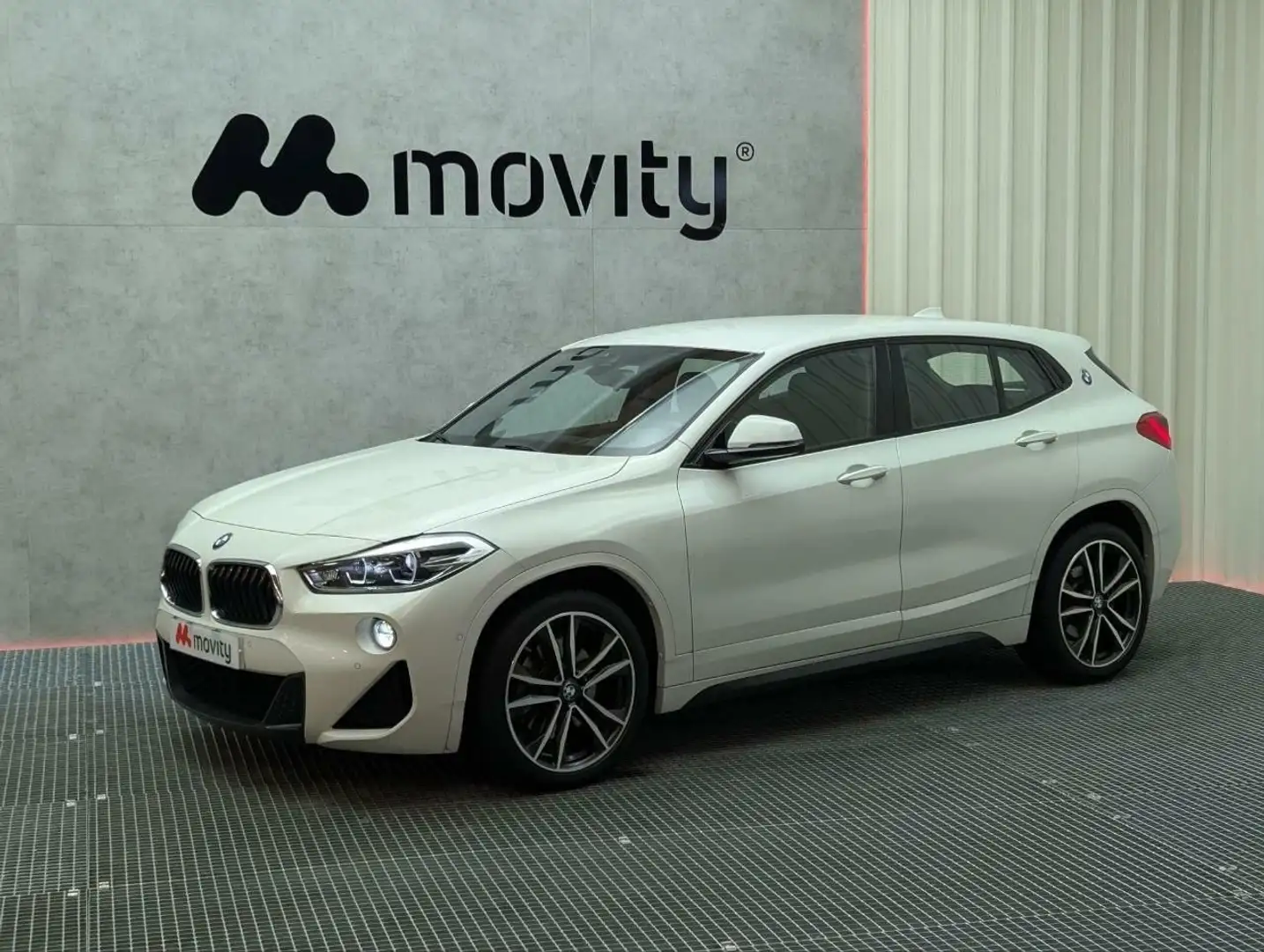 BMW X2 xDrive 20dA Blanc - 1