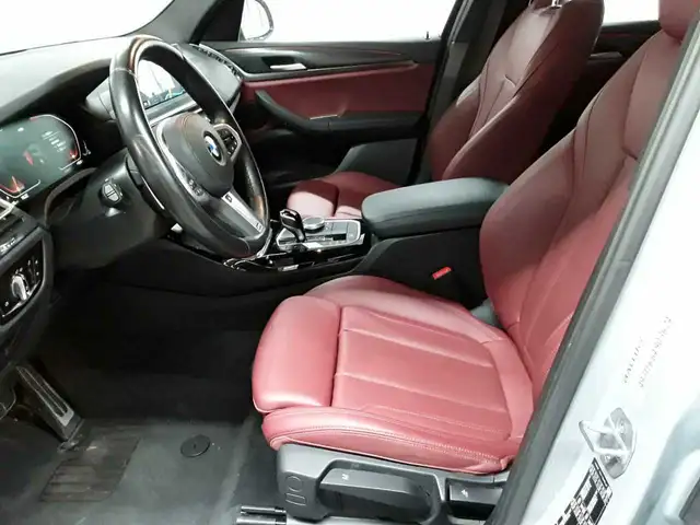 BMW X3 view 3