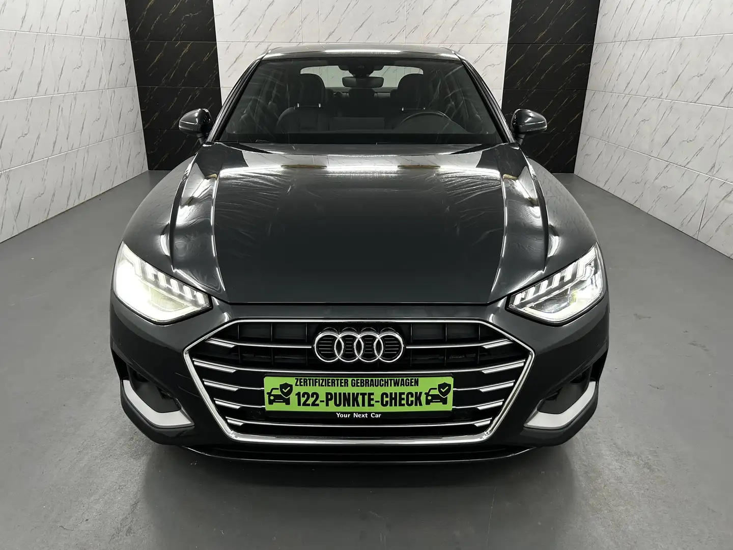 Audi A4 LED+Leder+Ambiente+Keyless+Tempomat+Navi+BT Grau - 2