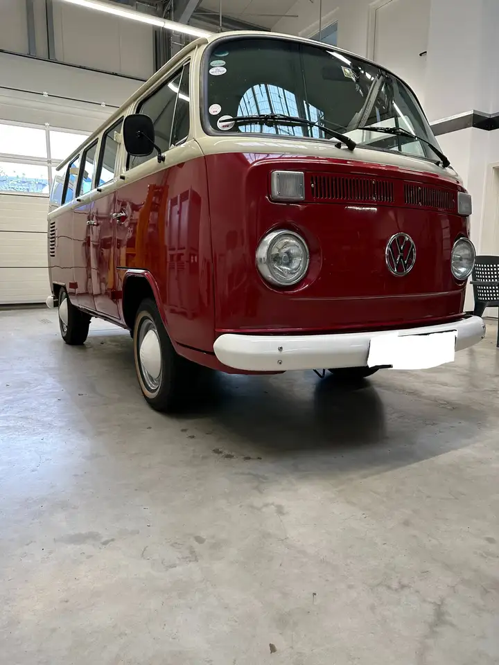 Volkswagen T2 Bus, foto 3