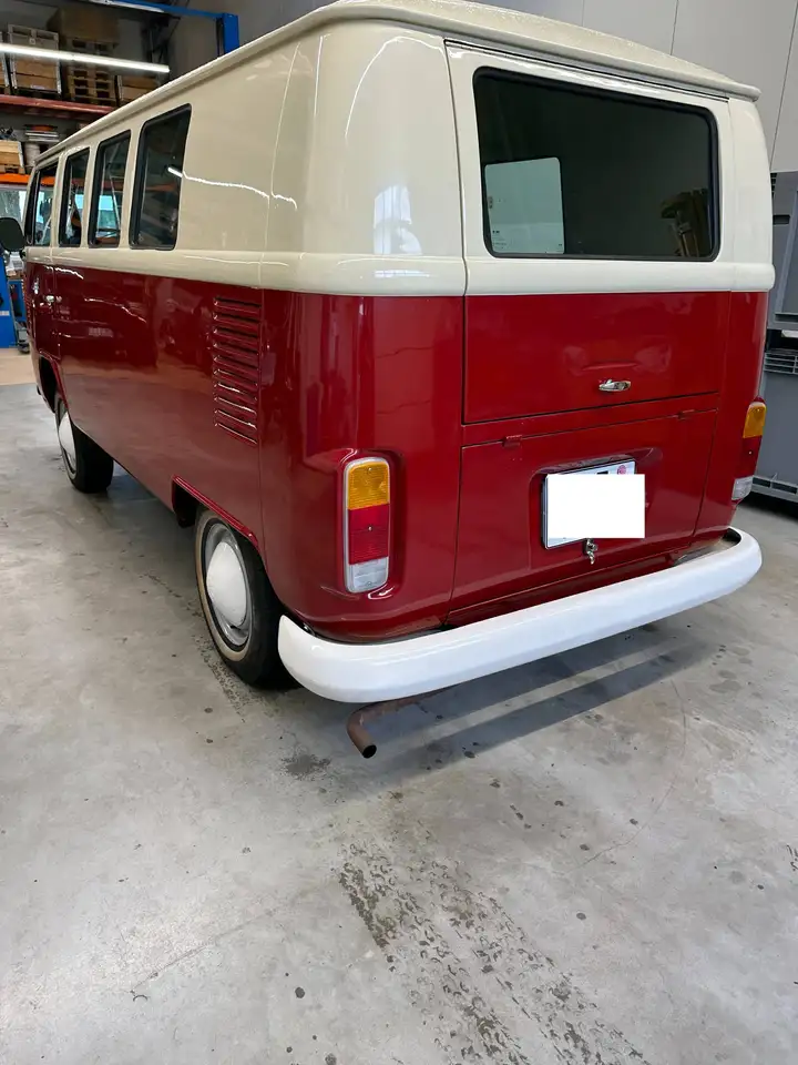Volkswagen T2 Bus, foto 2