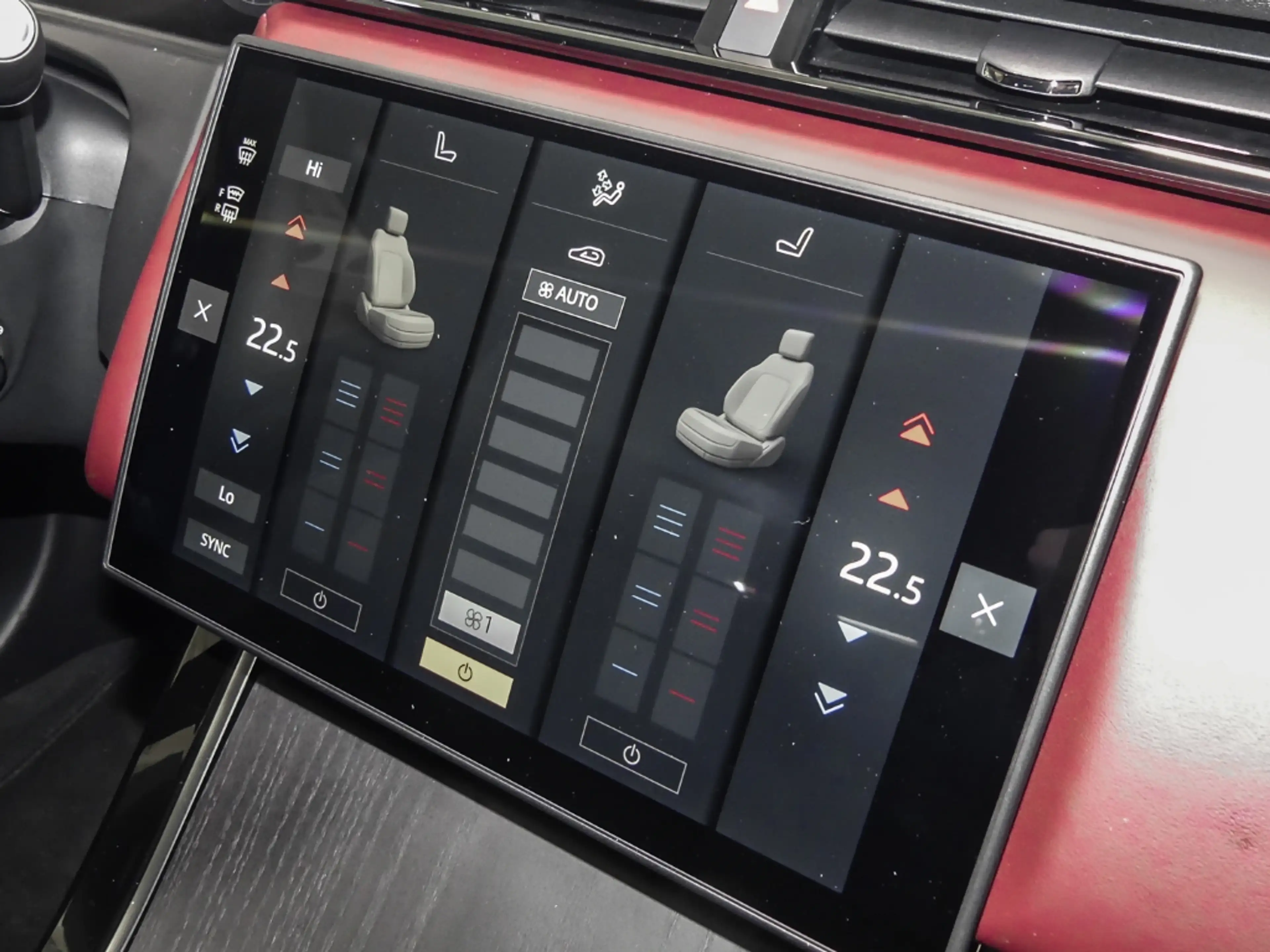 Land Rover Range Rover Velar Dynamic HSE D300 Mild-Hybrid EU6e Luftfederung AD — photo 12
