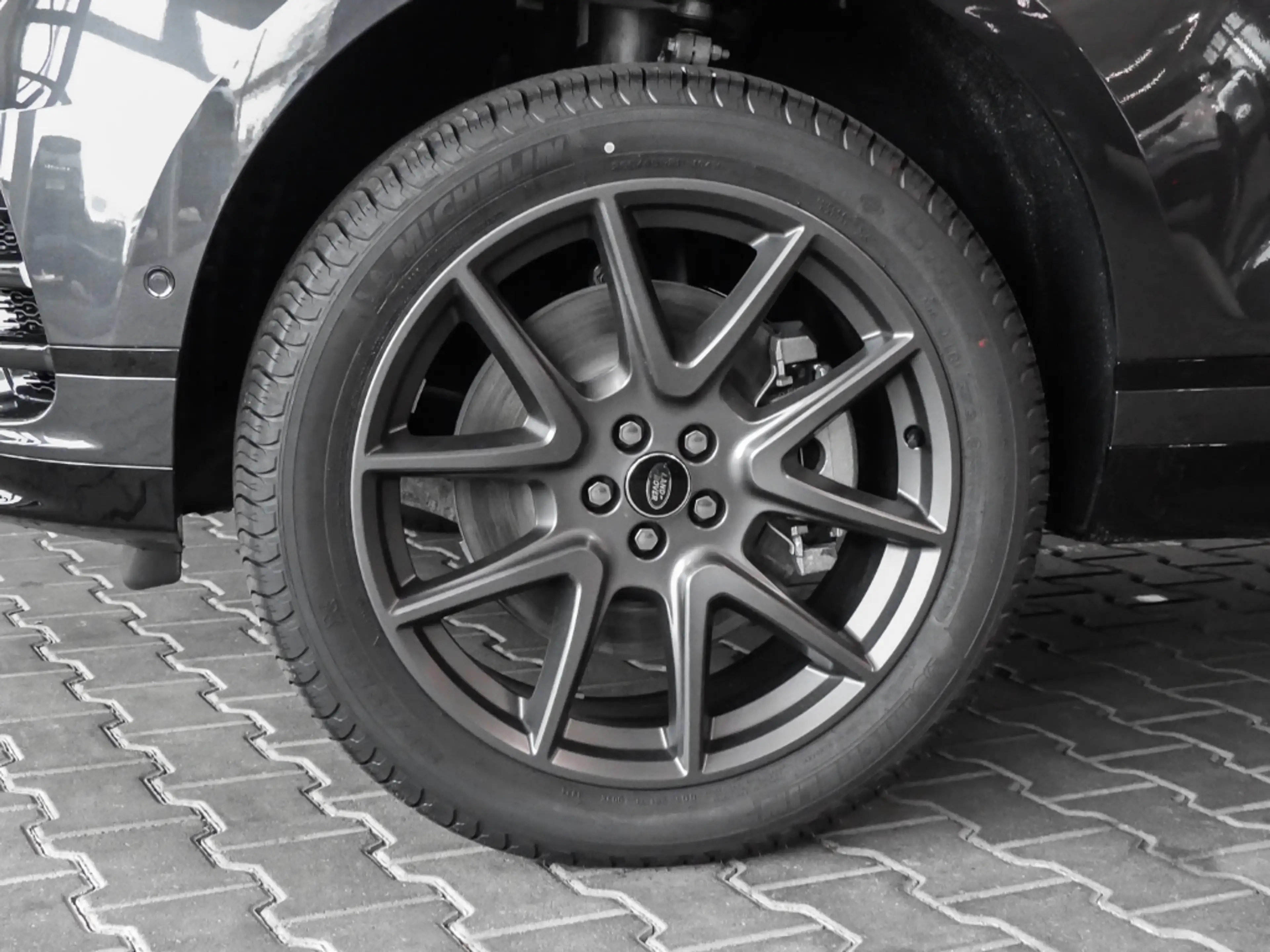 Land Rover Range Rover Velar Dynamic HSE D300 Mild-Hybrid EU6e Luftfederung AD — photo 9