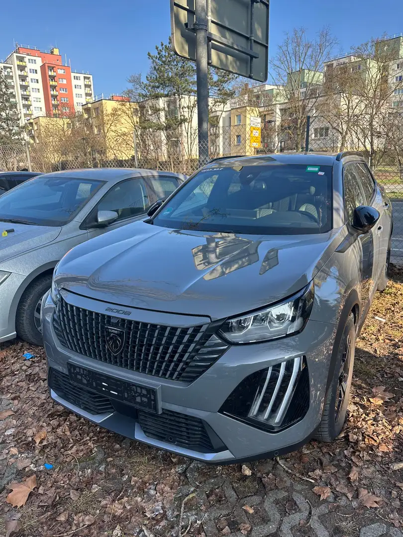 Peugeot 2008 Allure PureTech 130 EAT8*Navi*360°Kam*Shz Gris - 1