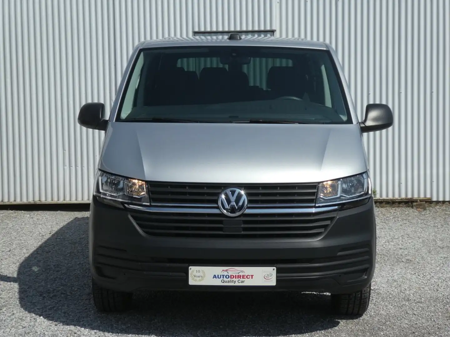 Volkswagen T6 Transporter 2.0 TDi SCR BMT Comfortline 9places Smartlink Gris - 2