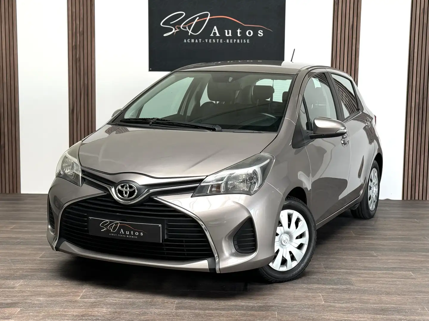 Toyota Yaris 1.3i** BOÎTE AUTOMATIQUE ** CAMÉRA ** - 1