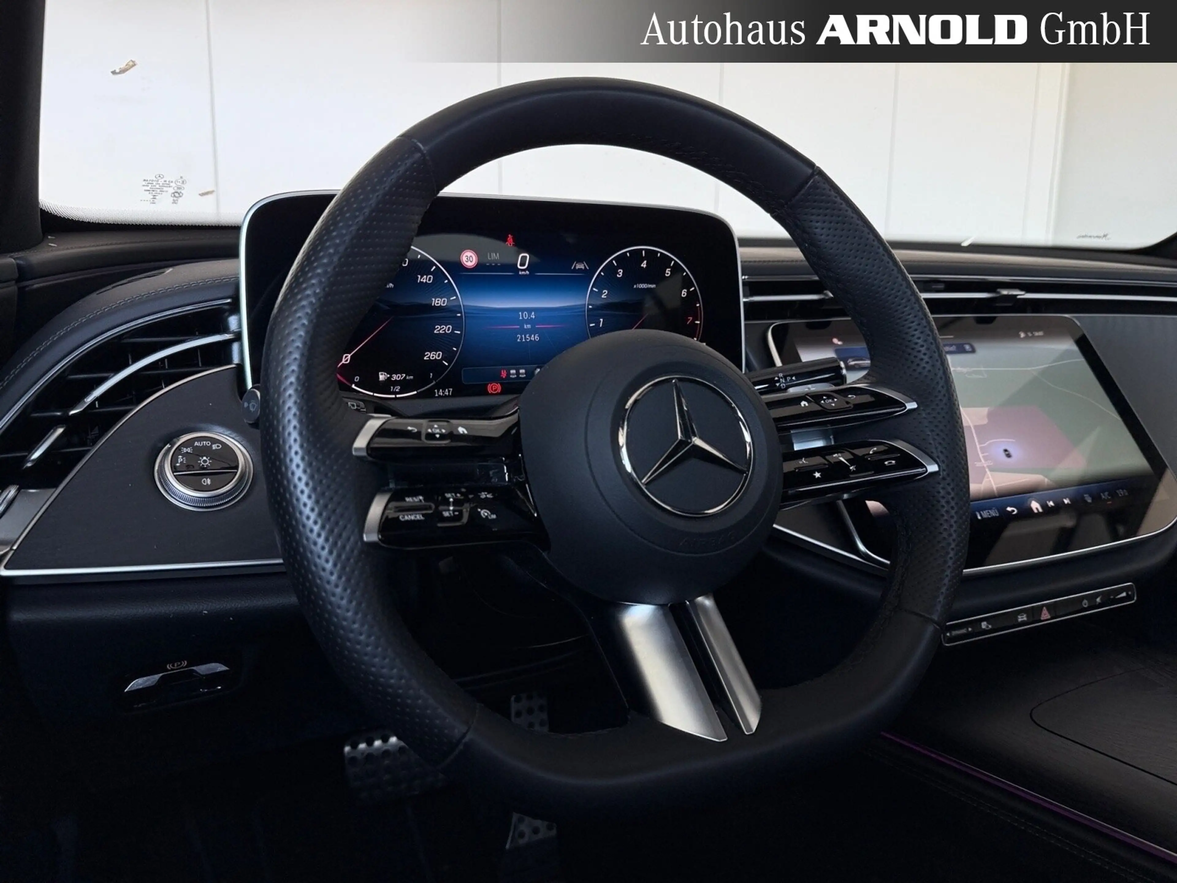 Mercedes-Benz E 450 E 450 T 4M AMG-Line PanoD. AHK Dig.-Light Memory — photo 9