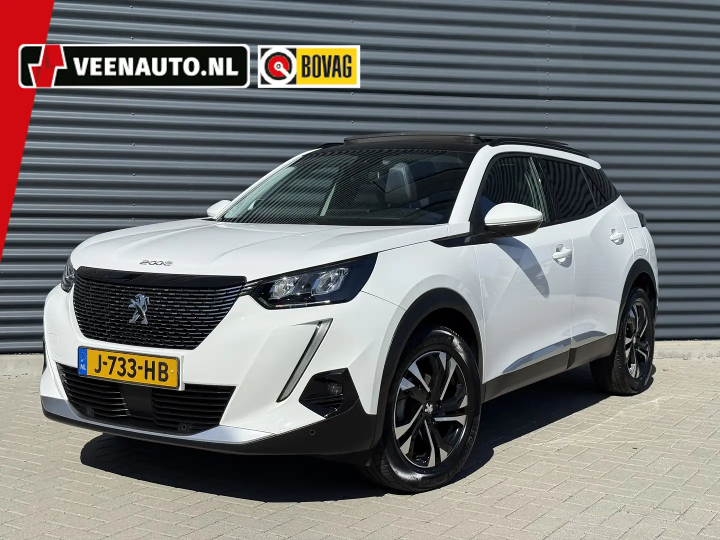 Peugeot 2008 1.2 PureTech Allure Pano/360Camera/Apple Blanc - 1
