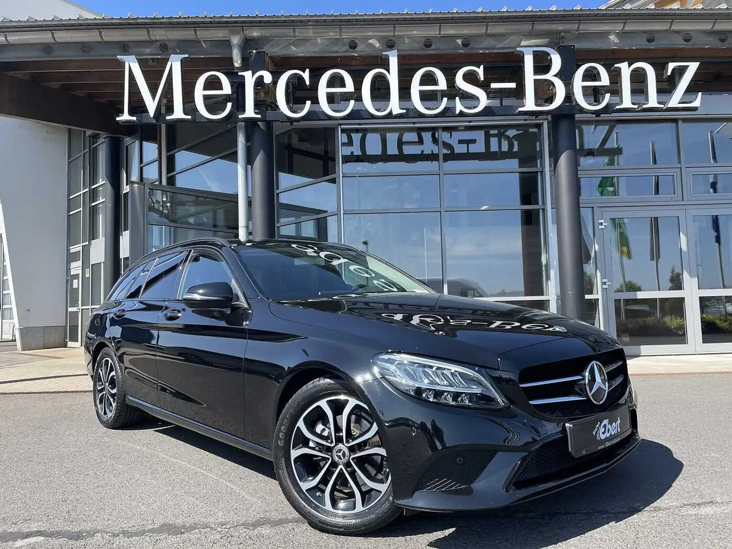 Mercedes-Benz C 220 d T 9G Avantgarde R-Kamera+AHK +Burmester+Nightpak Noir - 1