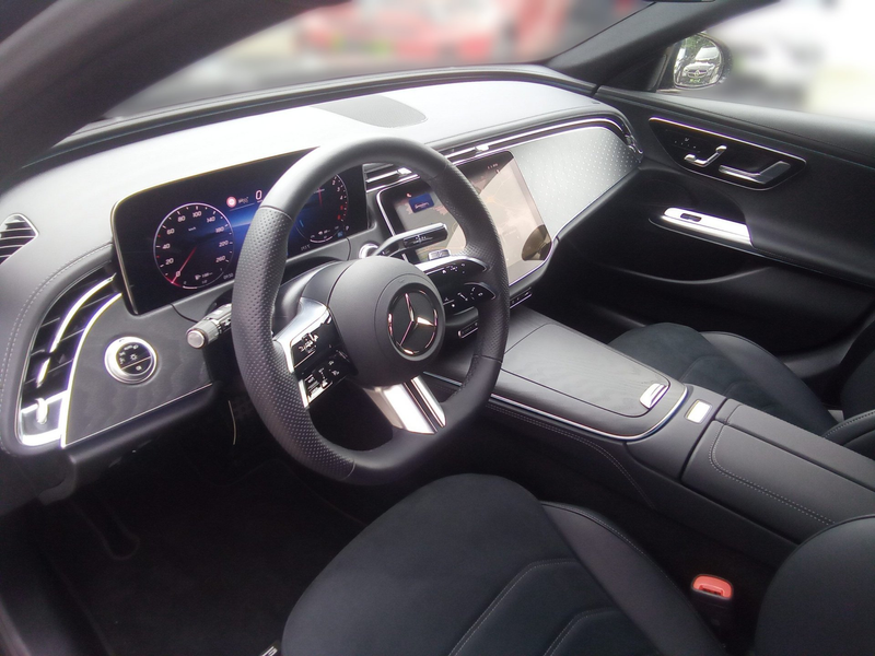 Mercedes-Benz E 300 de 4M T Edition-AMG-Line — photo 11
