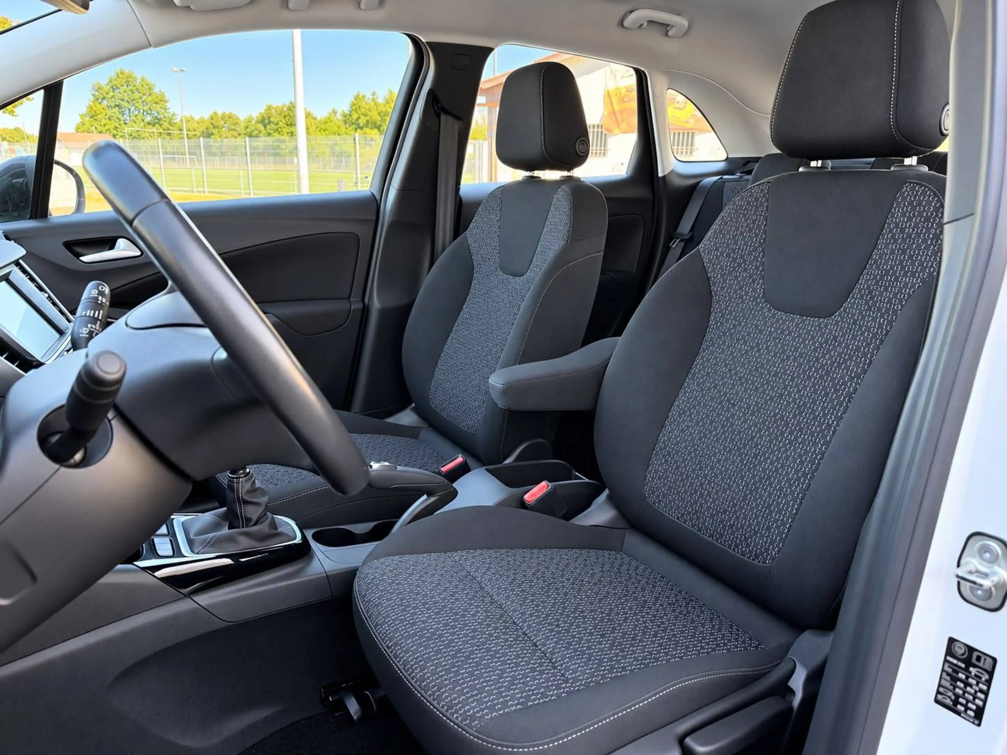 Opel Crossland X Enjoy — photo 15