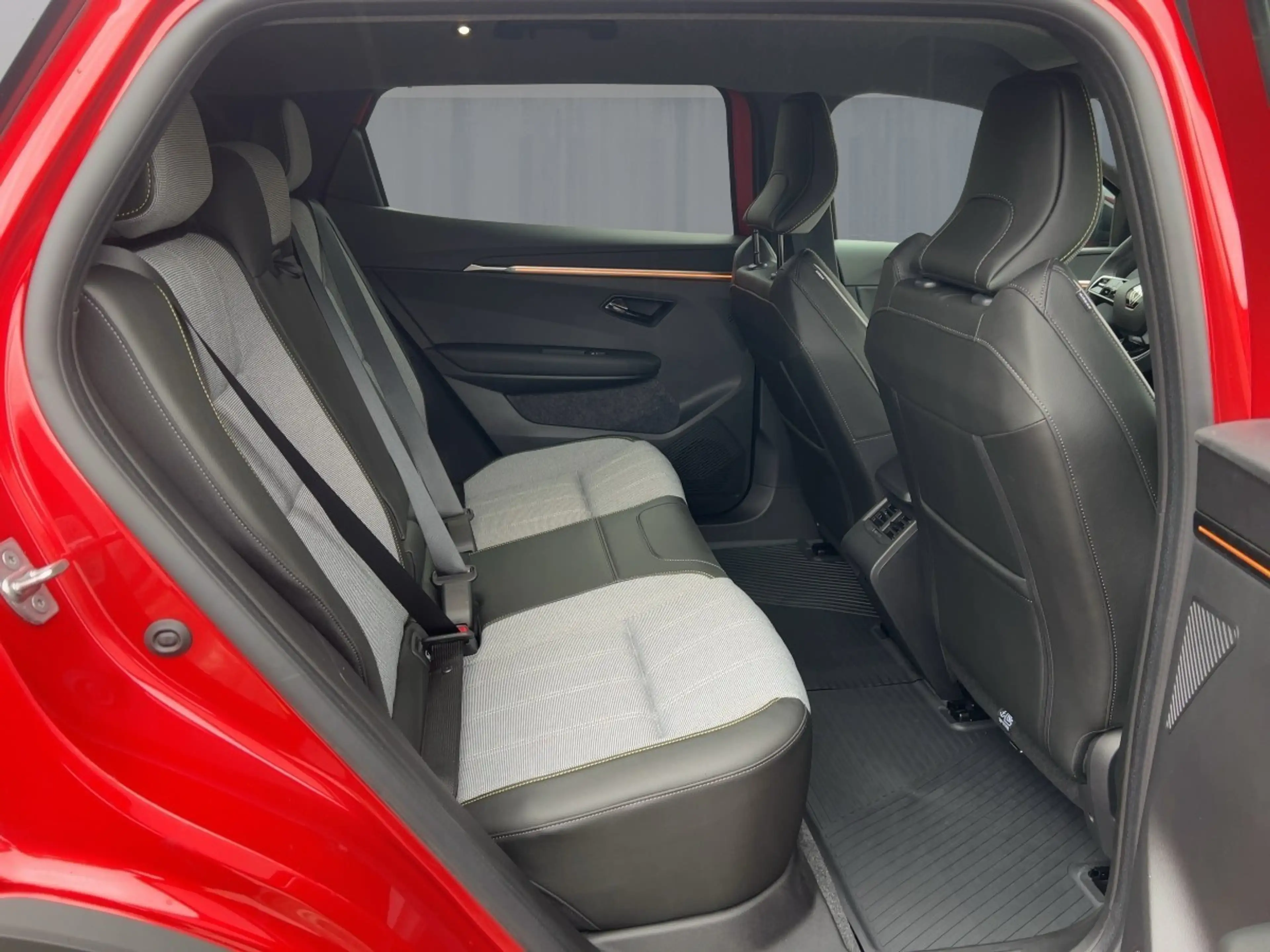 Renault Scenic 100% ele Techno 220 Long Range PDC — photo 9
