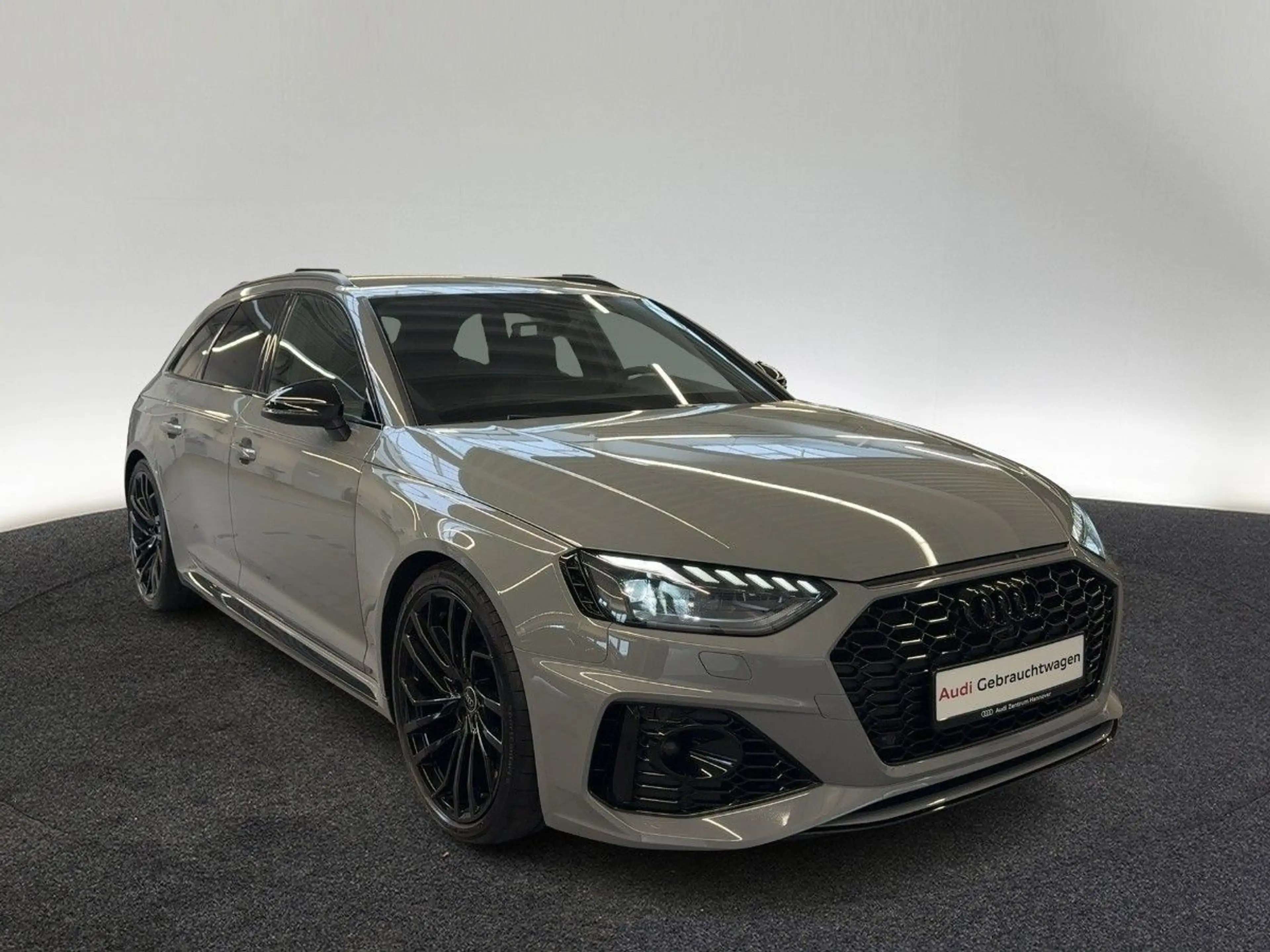 Audi RS4 RS4 Avant 2.9 TFSI quattro AHK — photo 6