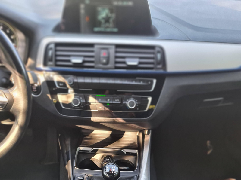 BMW 116 m-sport shadow — photo 14