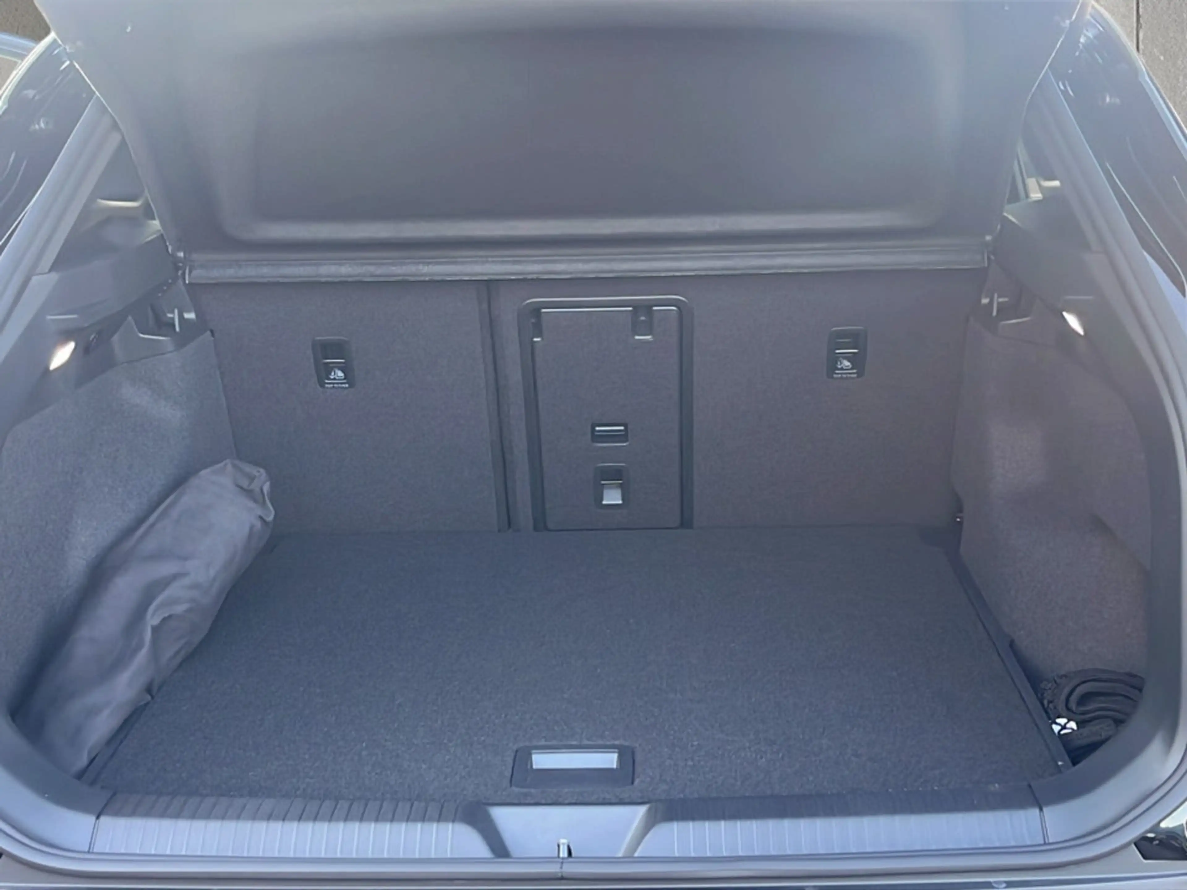Volkswagen ID.4 GTX 4MOTION 250 kW Business -77 kWh — photo 13