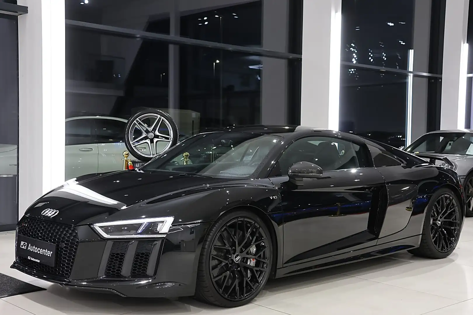 Audi R8 5.2 FSI plus quattro*VERKAUFT* Schwarz - 1