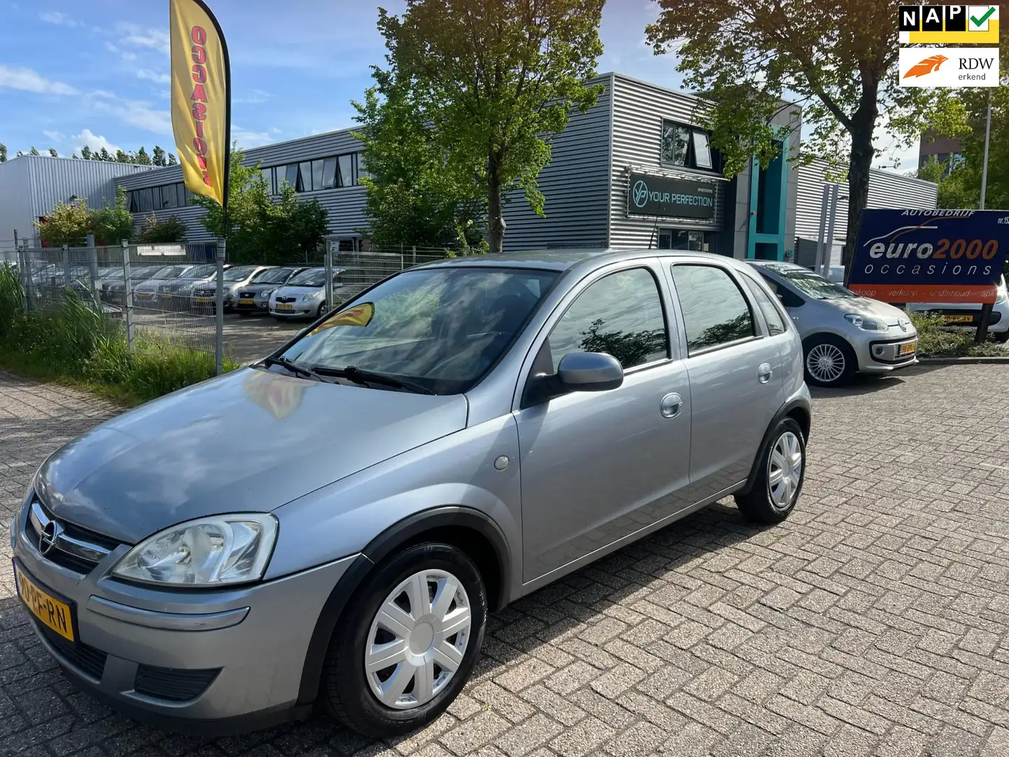 Opel Corsa 1.4-16V Enjoy - AUTOMAAT - APK 05-06-2026 ! Gri - 1