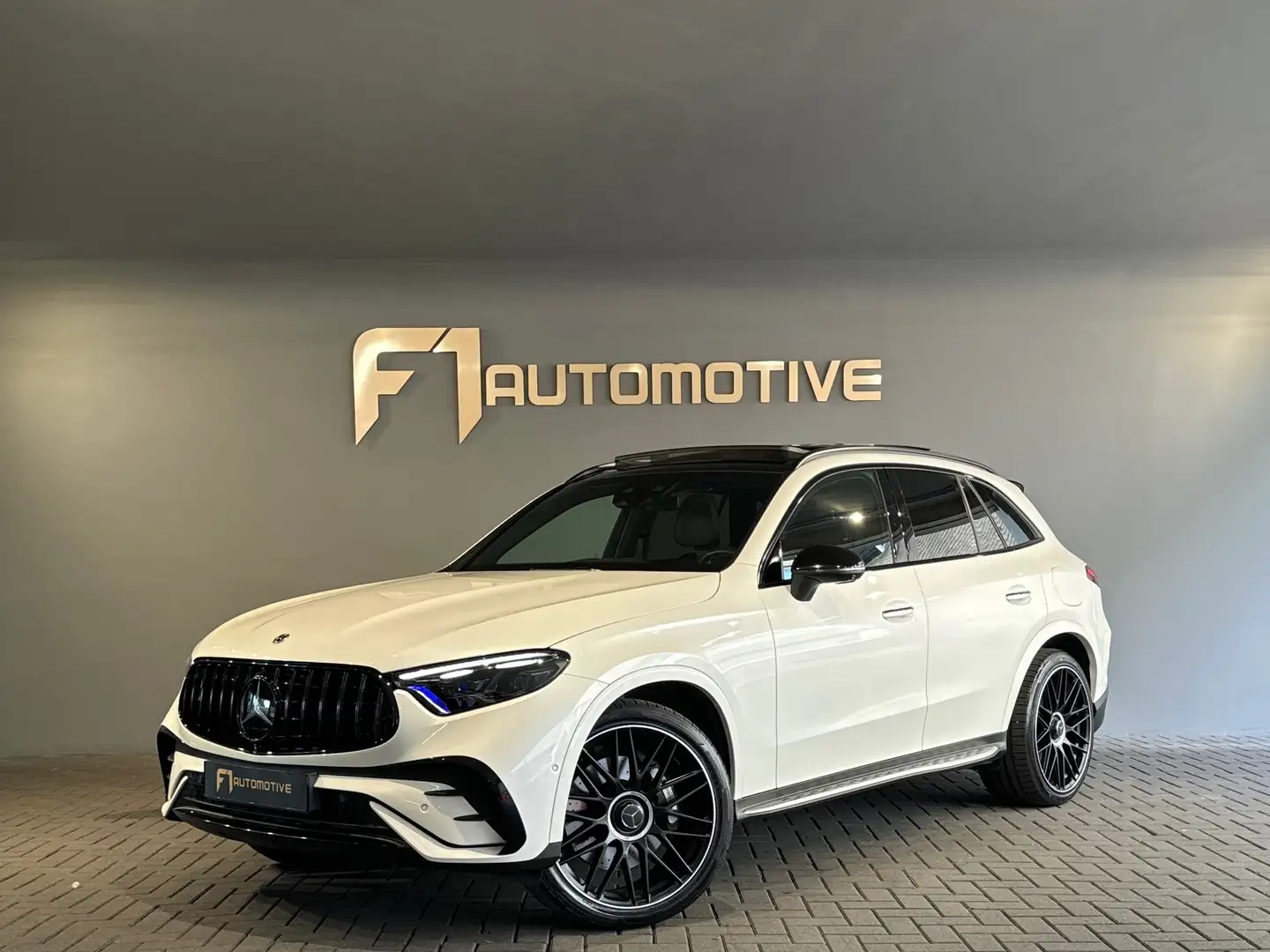 Mercedes-Benz GLC 400 400e 4Matic AMG Pano|HuD|Luchtvering Білий - 1