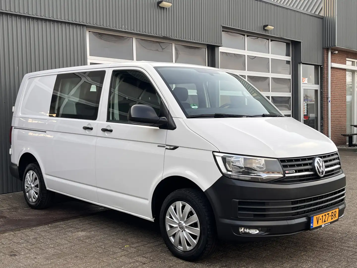 Volkswagen T6 Transporter 2.0 TDI L1H1 DC 4Motion 150pk Airco DSG 4x4 Airco Blanco - 1