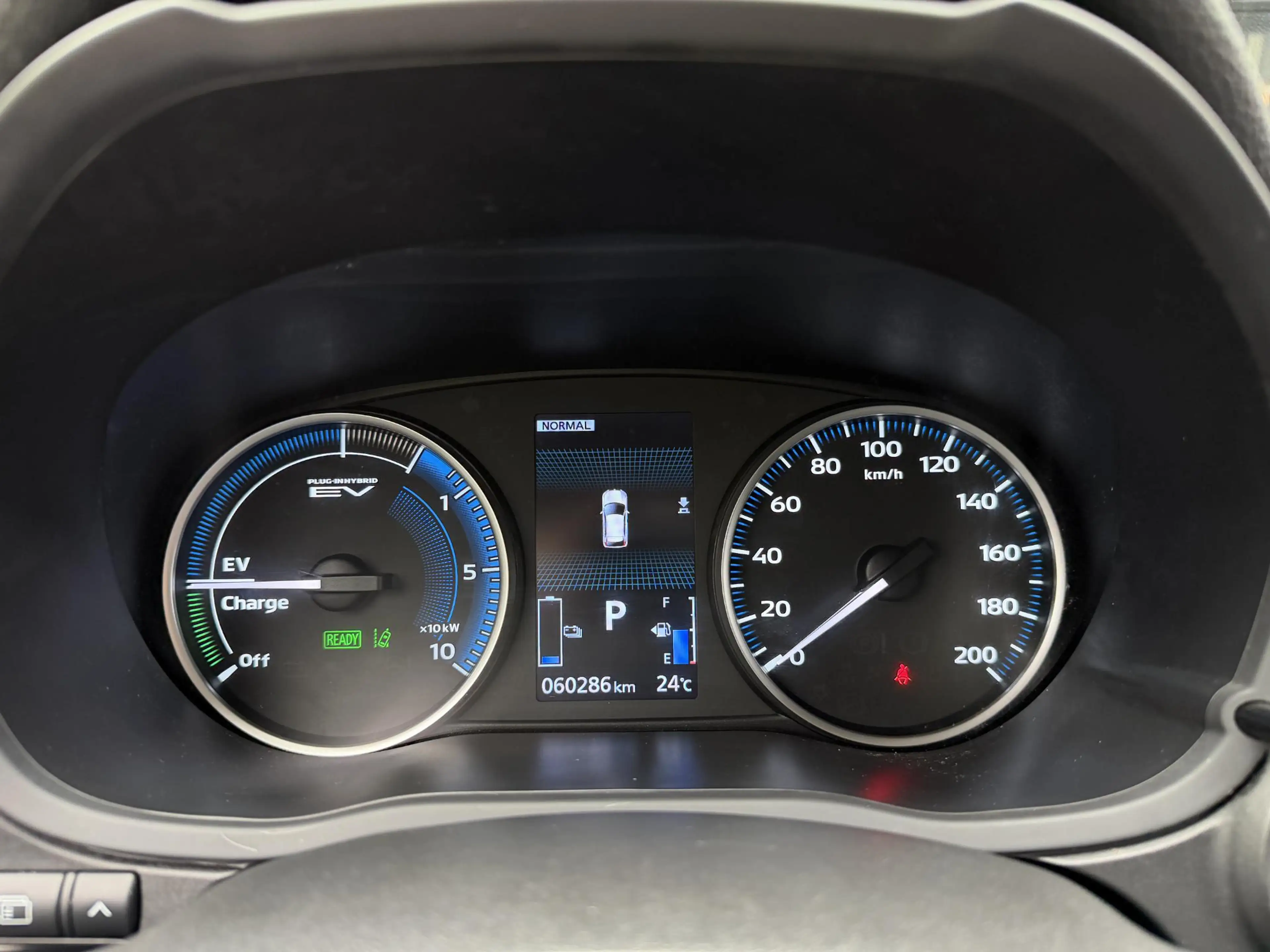 Mitsubishi Eclipse Cross 2.4 PHEV Intense | Carplay / Android Auto | Cruise — photo 4