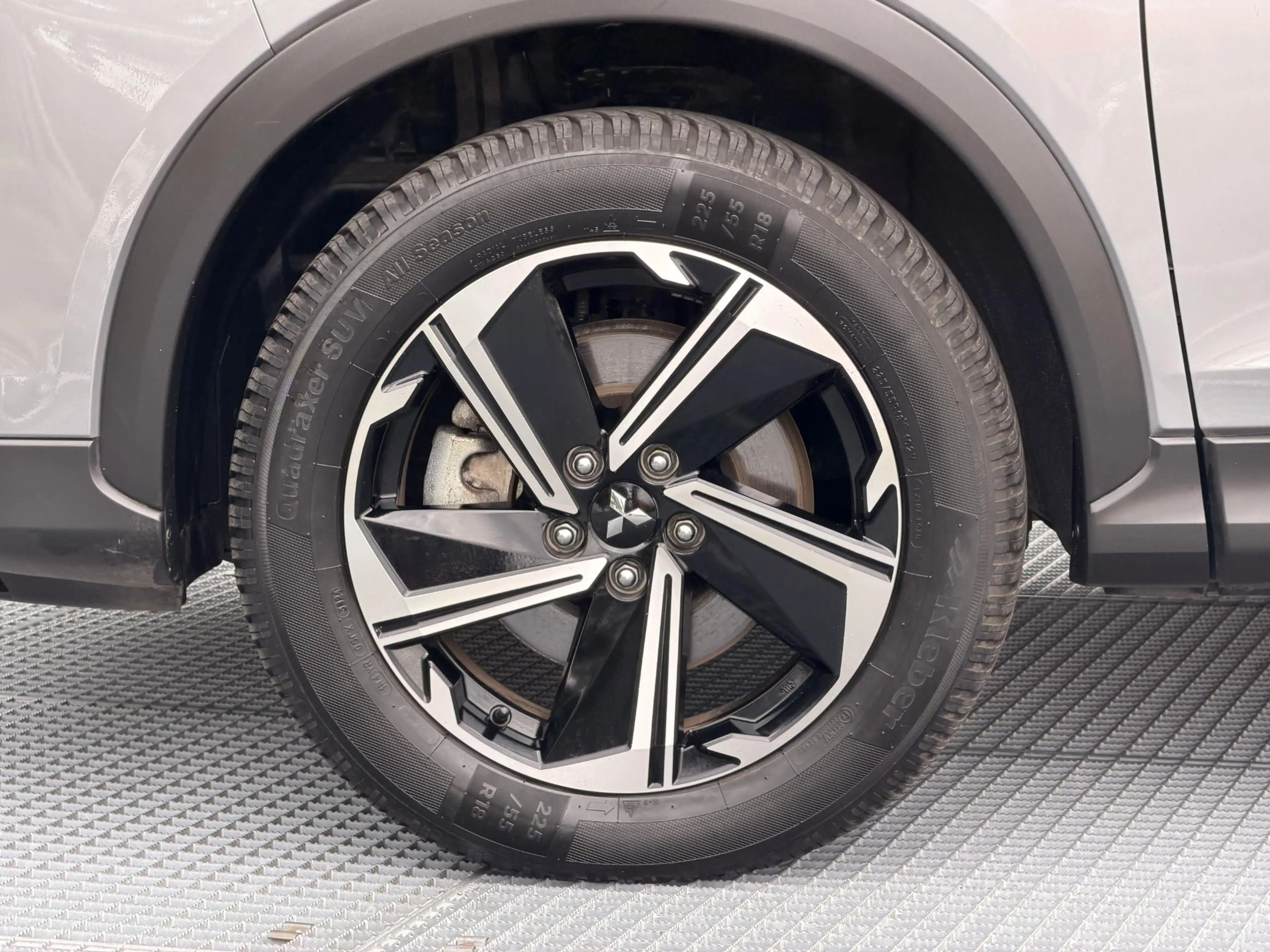 Mitsubishi Eclipse Cross 2.4 PHEV Intense | Carplay / Android Auto | Cruise — photo 25