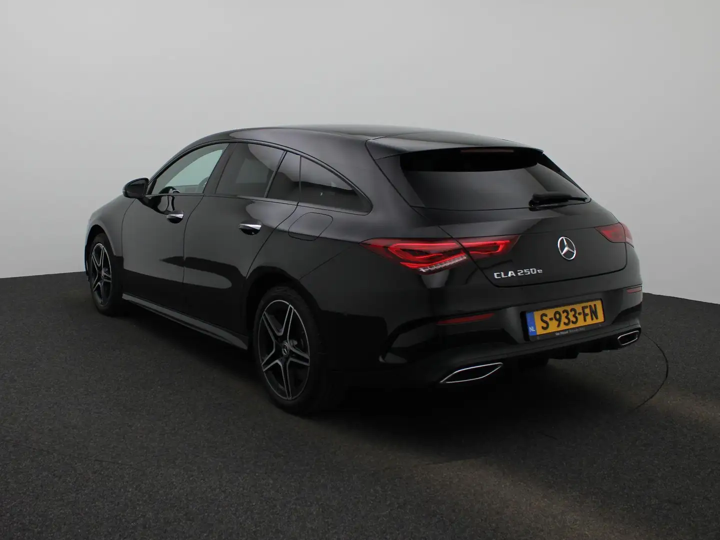 Mercedes-Benz CLA 250 Shooting Brake e AMG Line | Climate Control | Came Zwart - 2