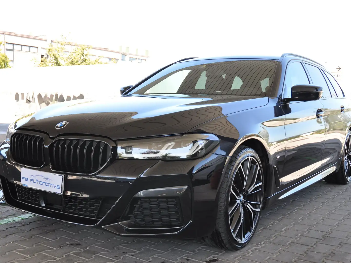 BMW 520 520d Touring mhev 48V xdrive Msport Bleu - 1