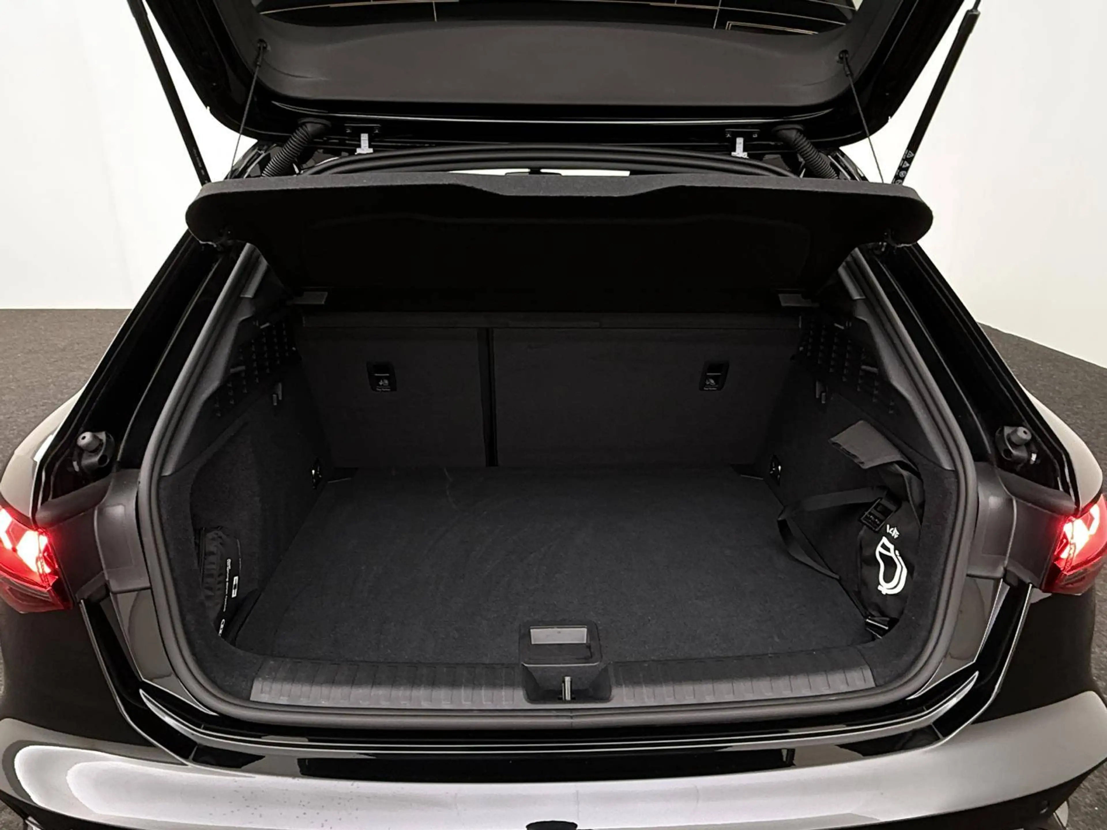 Audi A3 427,38€ SANS INTERET ZONDER KOSTEN / Sportback 35 TFSI Design S tronic (EU6d-TEMP) — photo 10