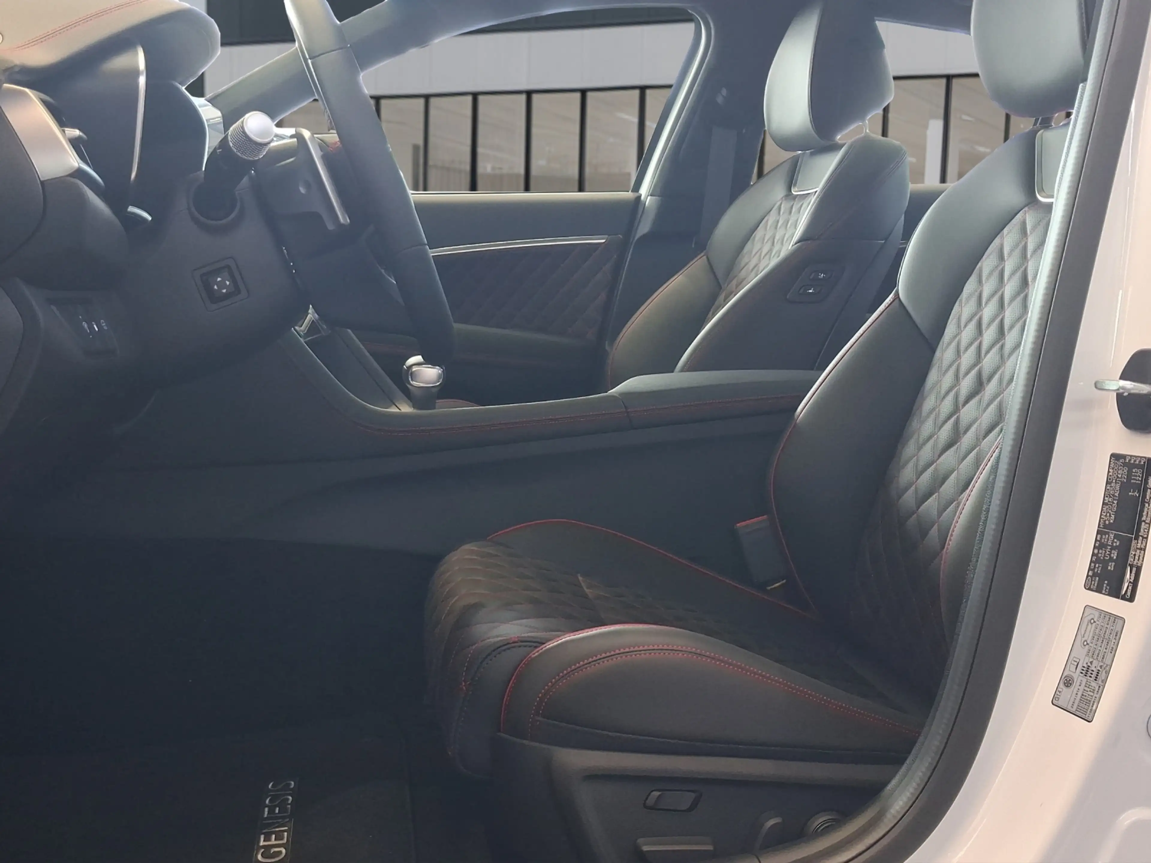 Genesis G70 2.0 T-GDi Sedan Sport DCC/ACC/HEADUP — photo 5