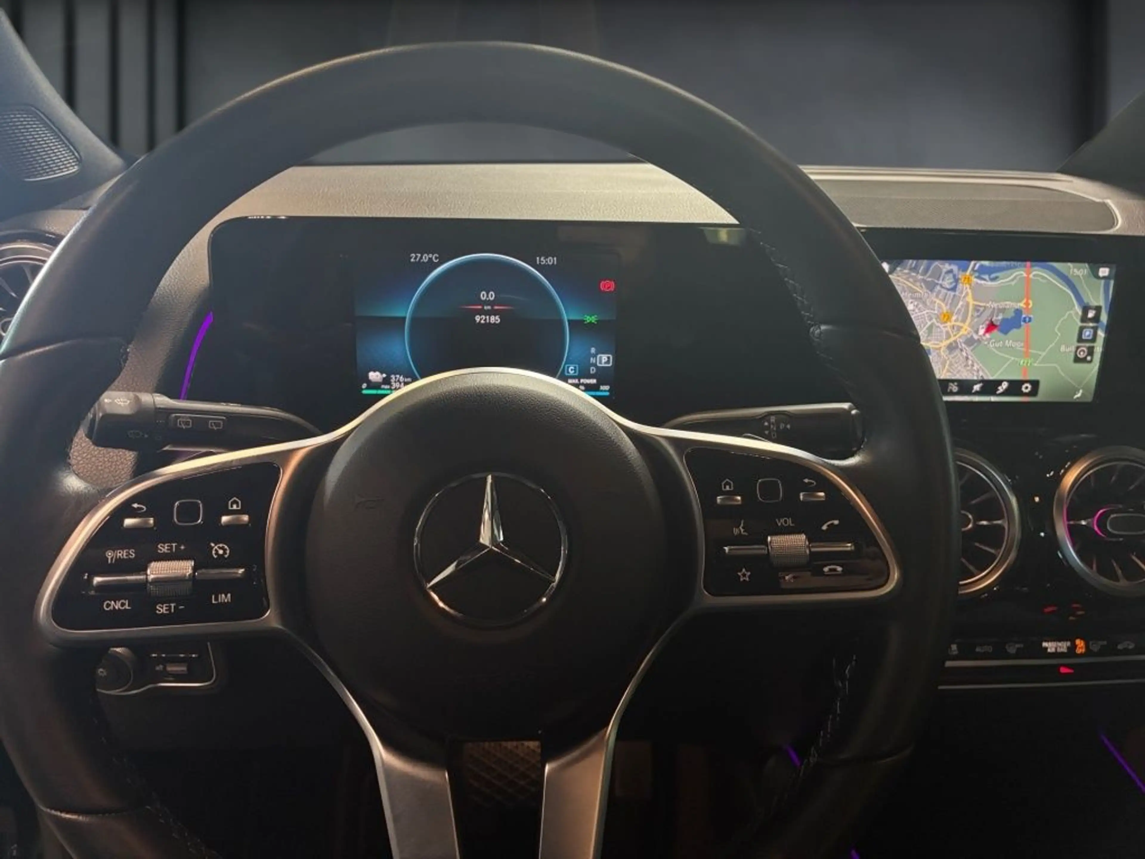 Mercedes-Benz EQB 350 4M PROGRESSIVE+LED+KAMERA+TEMPOMAT+SHZ — photo 6