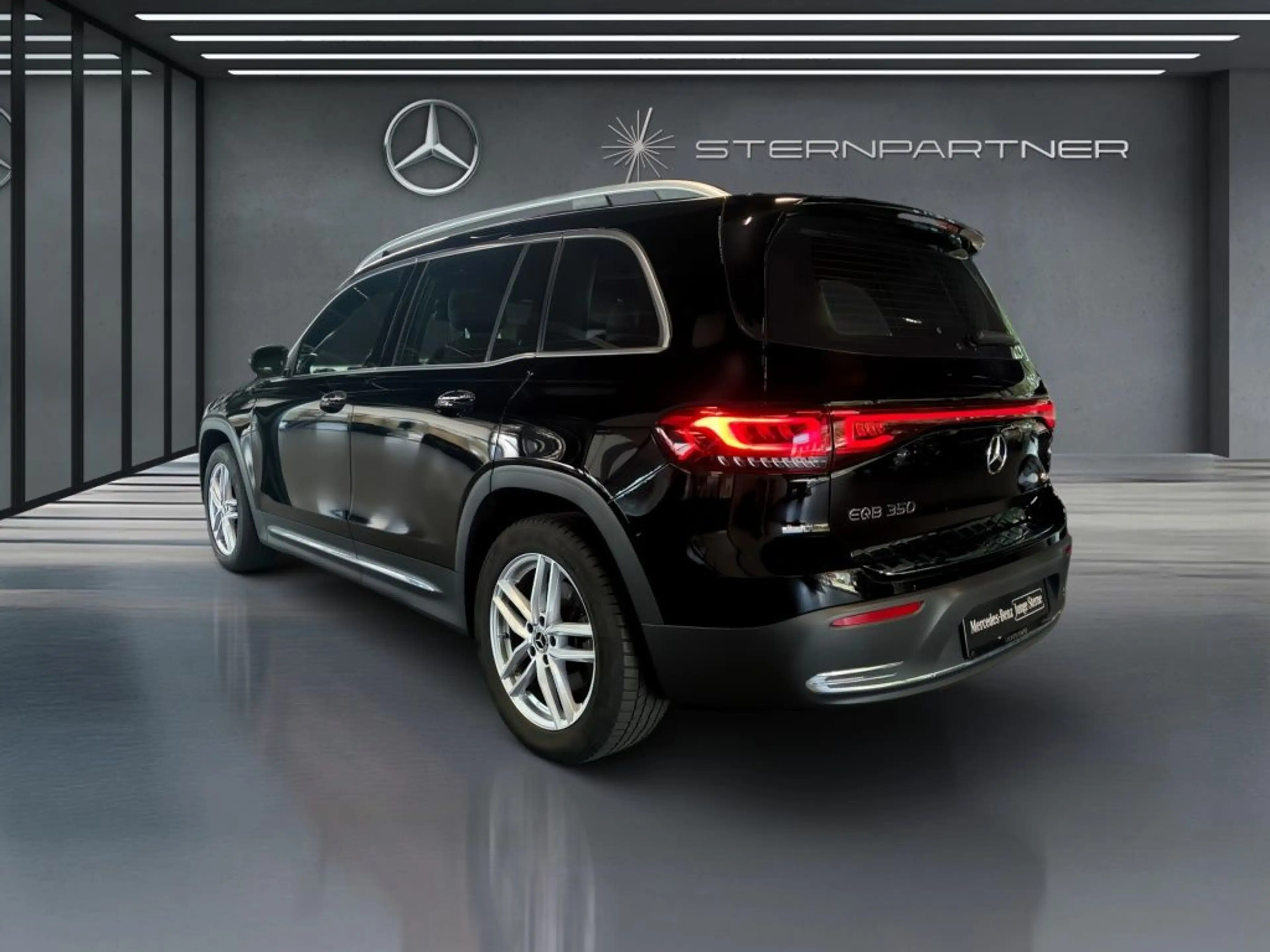 Mercedes-Benz EQB 350 4M PROGRESSIVE+LED+KAMERA+TEMPOMAT+SHZ — photo 7