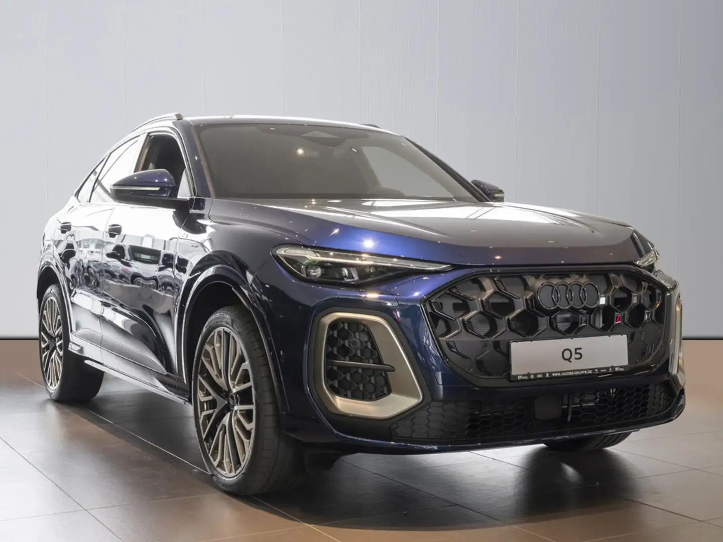 Audi Q5 Sportback 2.0 TFSI quattro 150 kW edition one S line Blau - 2