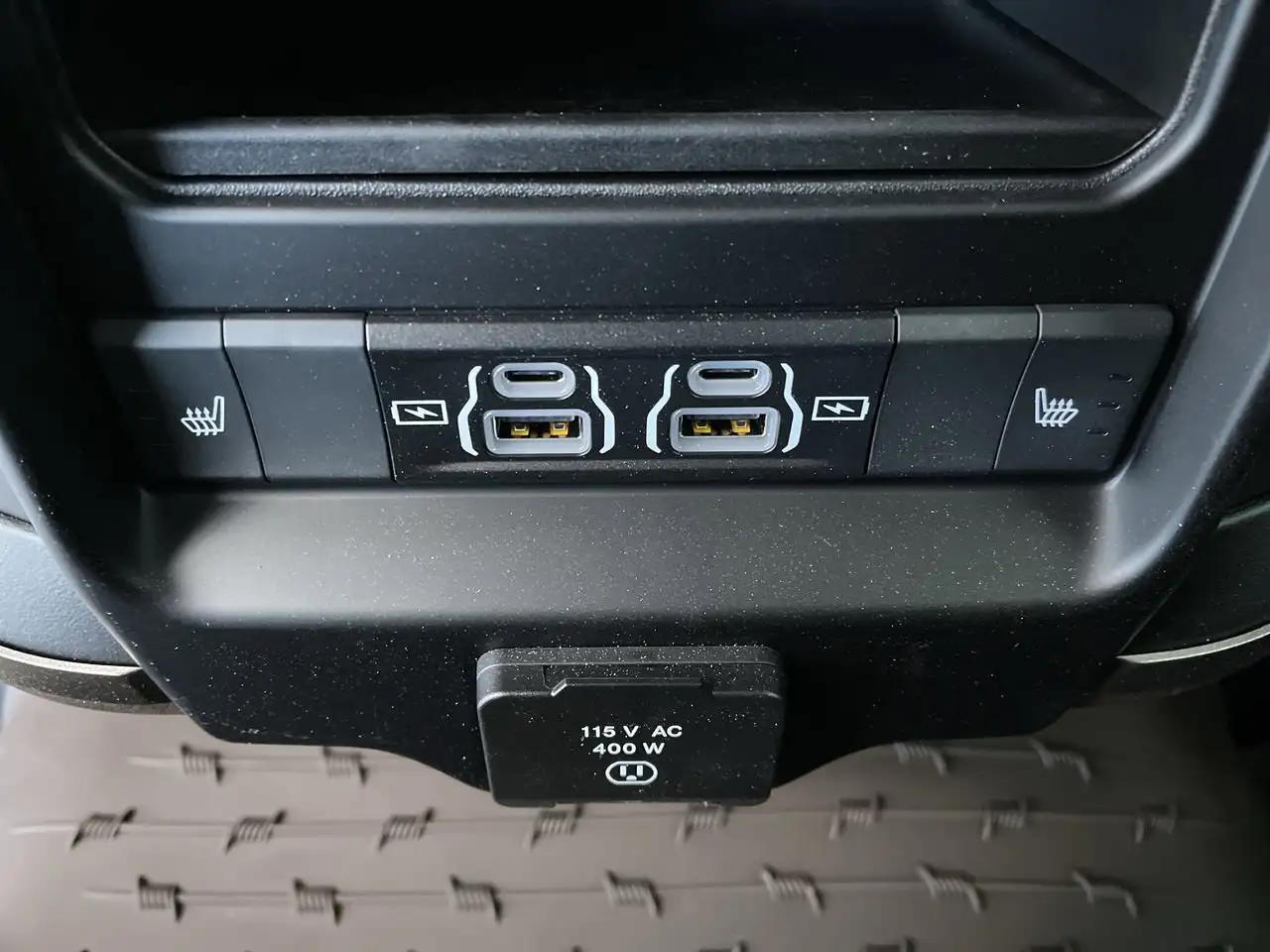 RAM 3500 photo RAM 3500