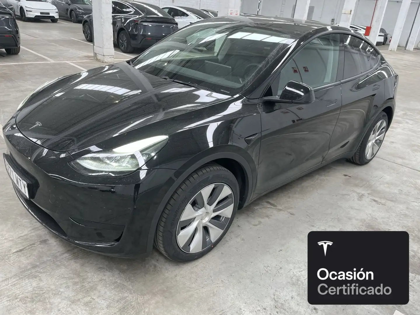 Tesla Model Y Long Range RWD Zwart - 1