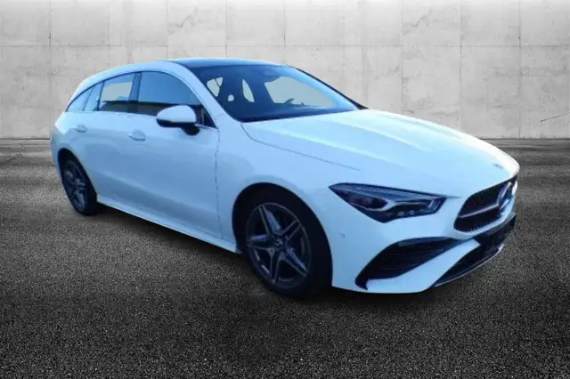 Mercedes-Benz CLA 180 180 Automatic Shooting Brake AMG Line Advanced Plu