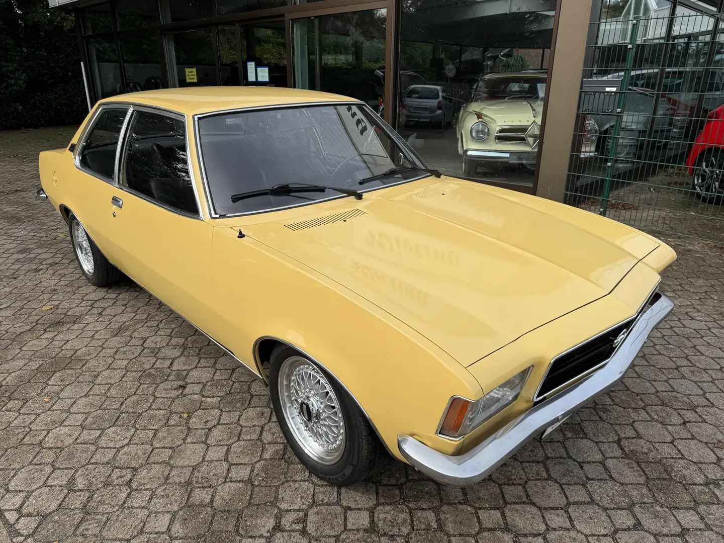 Opel Rekord D 1900 *HU 6/2027*H-Kennzeichen*Alu-Felgen*4.Hand* Gelb - 1