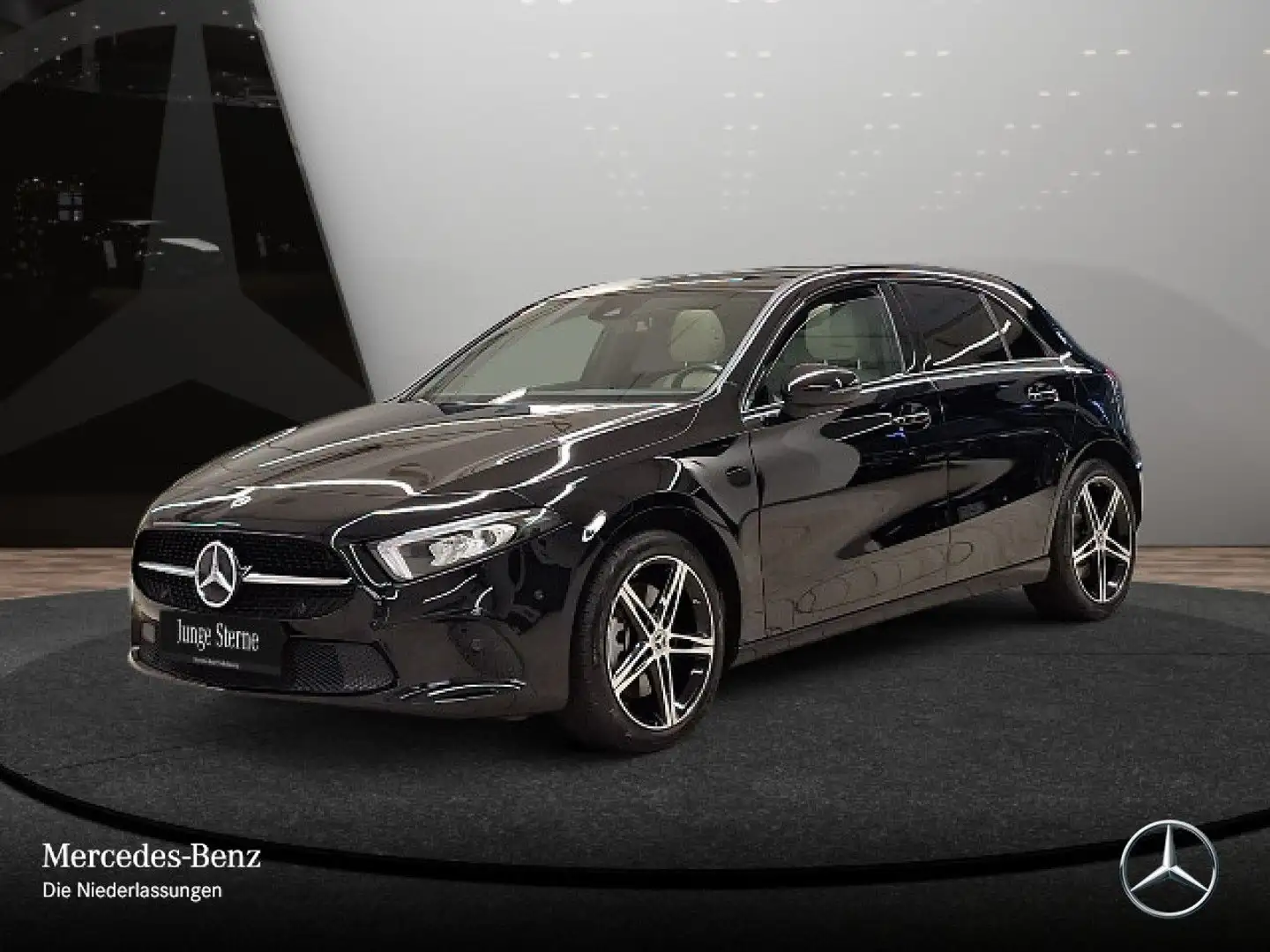 Mercedes-Benz A 250 e PROGRESSIVE+NIGHT+PANO+LED+KAMERA+8G Schwarz - 2