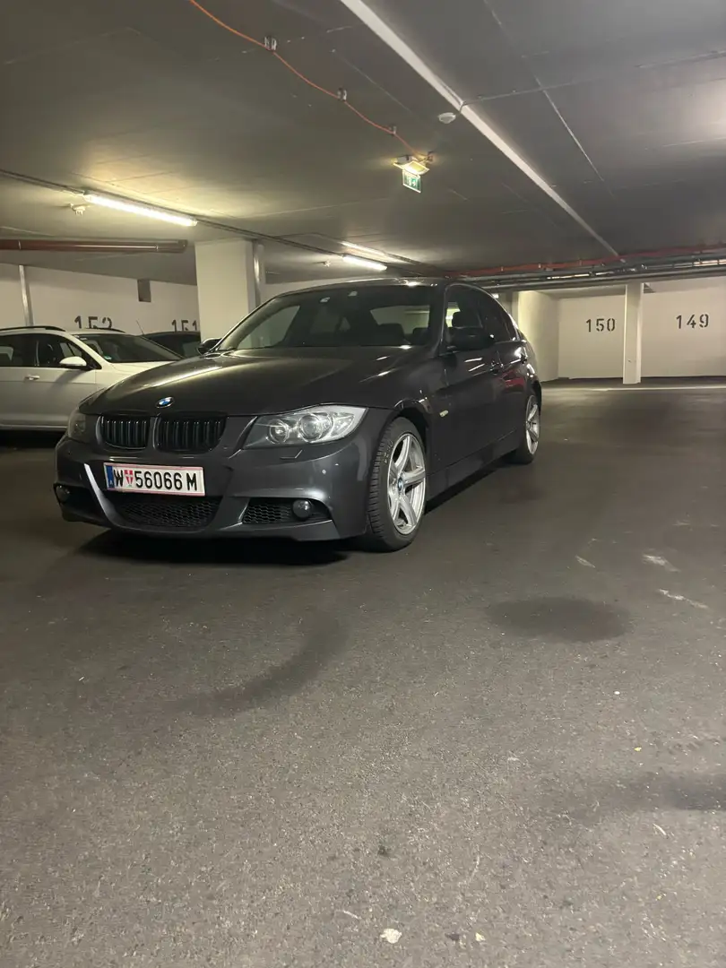 BMW 330 330d - 1